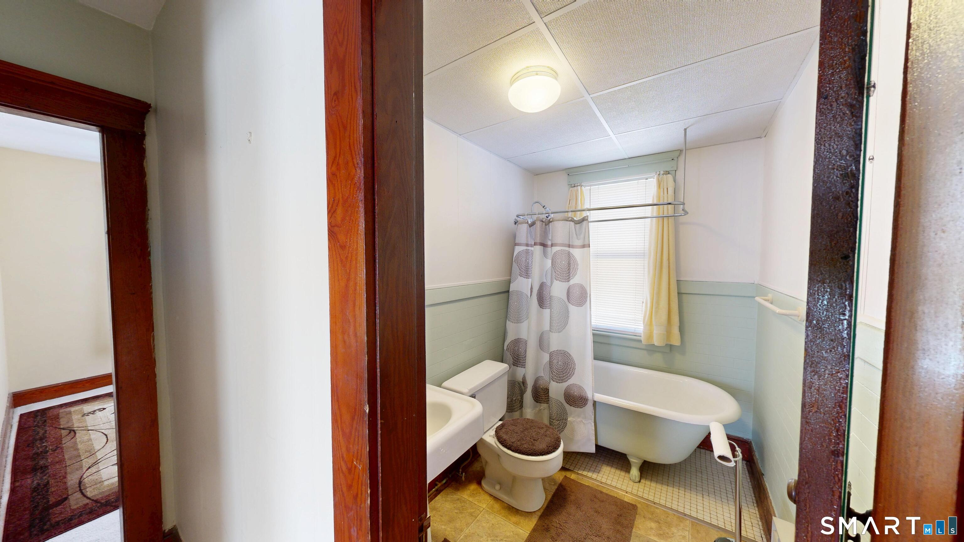 355 Parker Avenue South photo 24