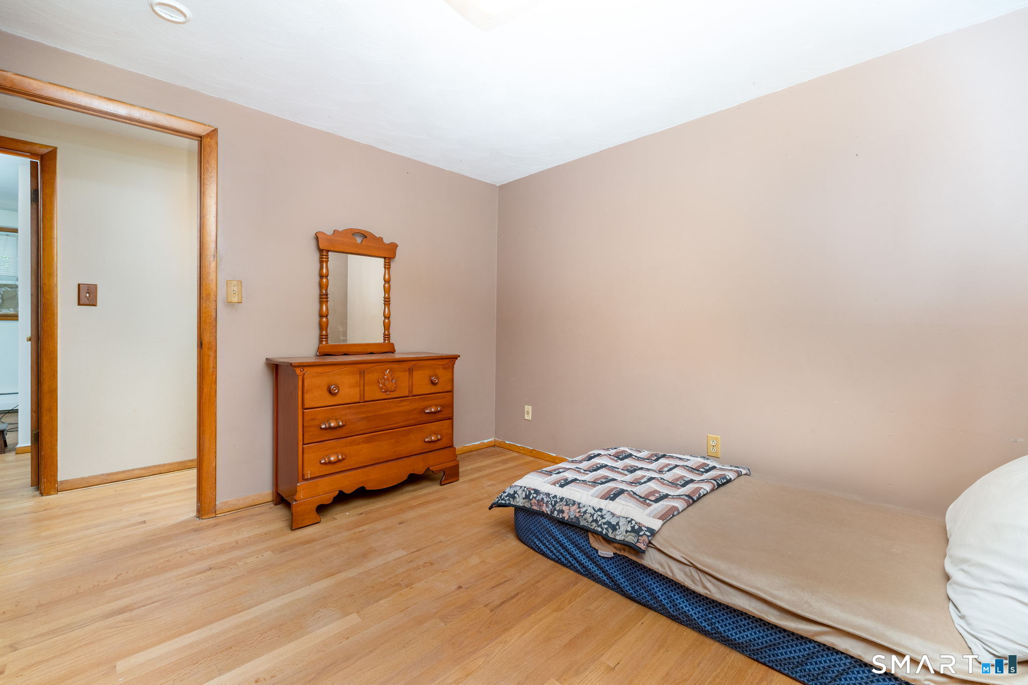 136 Charter Road photo 17