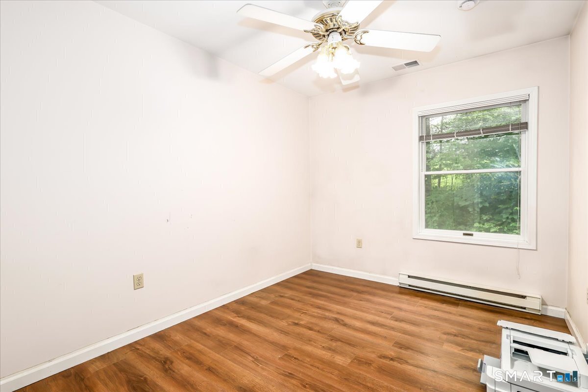 33 Greenknoll Drive photo 18