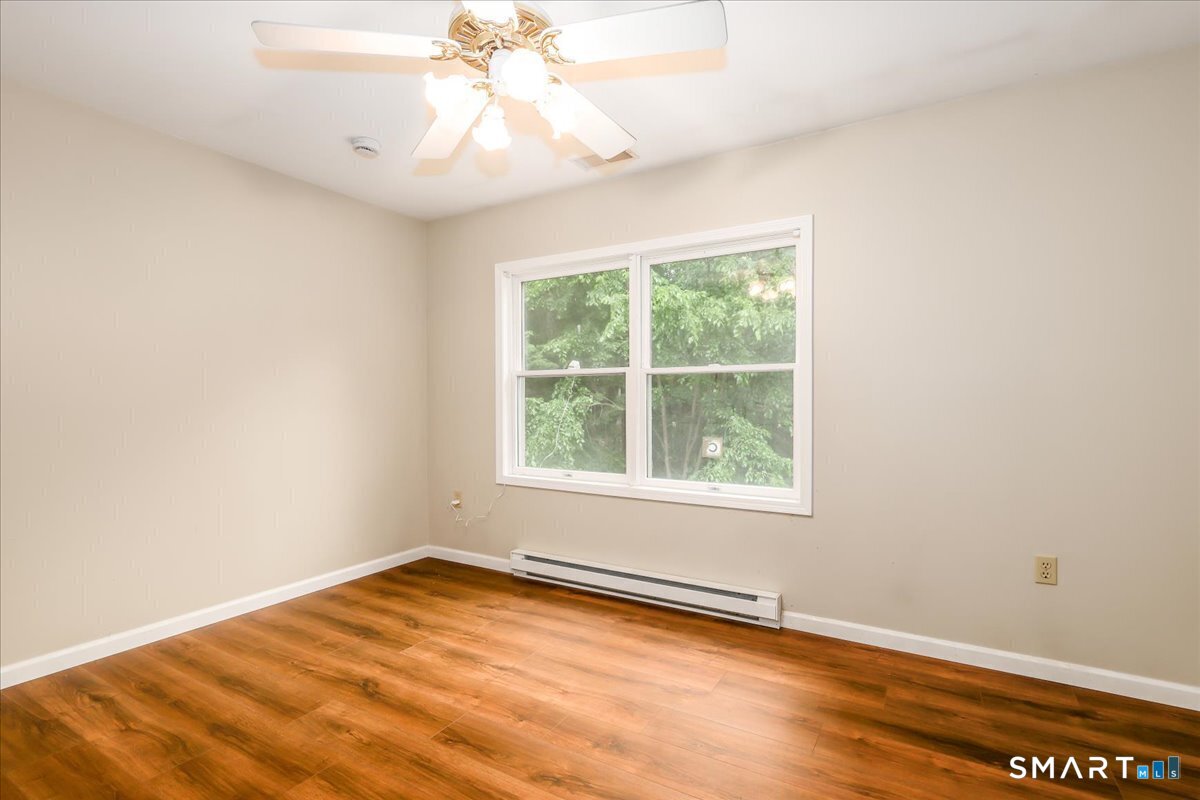33 Greenknoll Drive photo 20