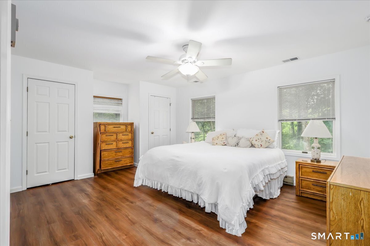 33 Greenknoll Drive photo 14
