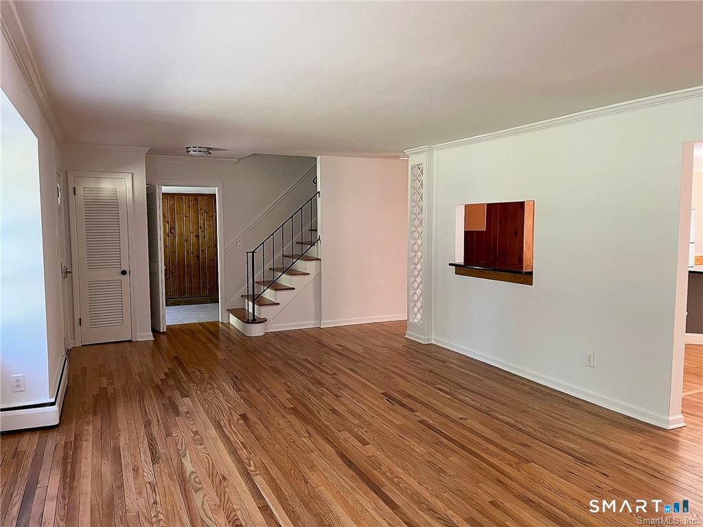 231 Rivergate Drive photo 6