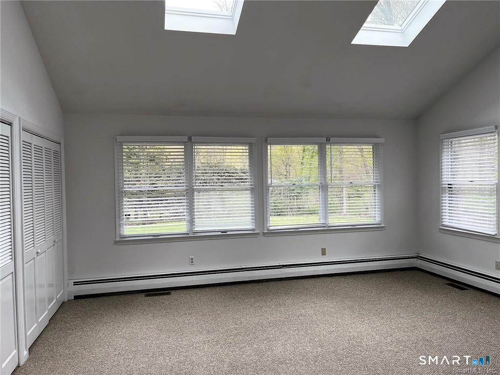 231 Rivergate Drive photo 14