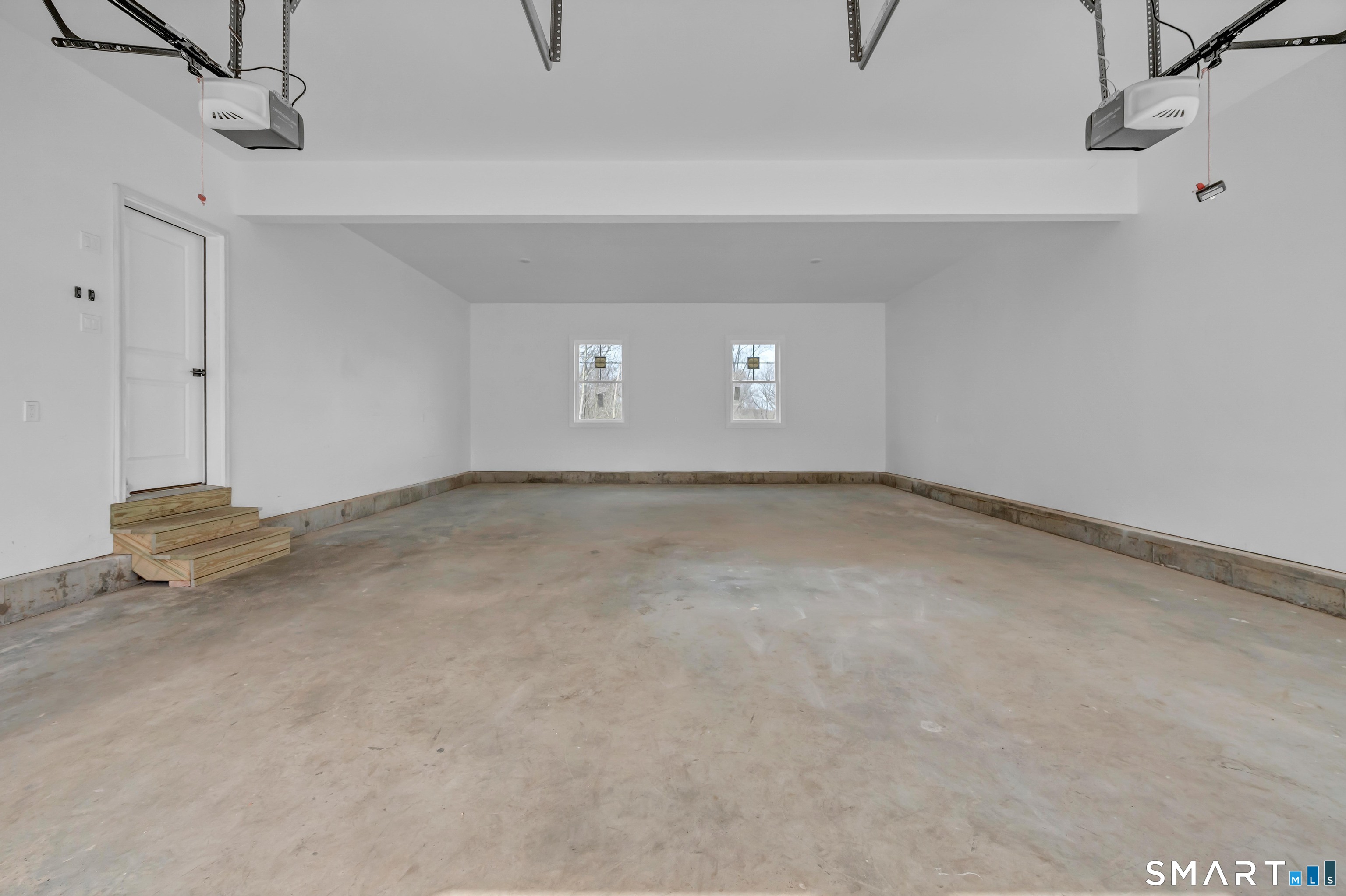 1427 Monroe Turnpike photo 34