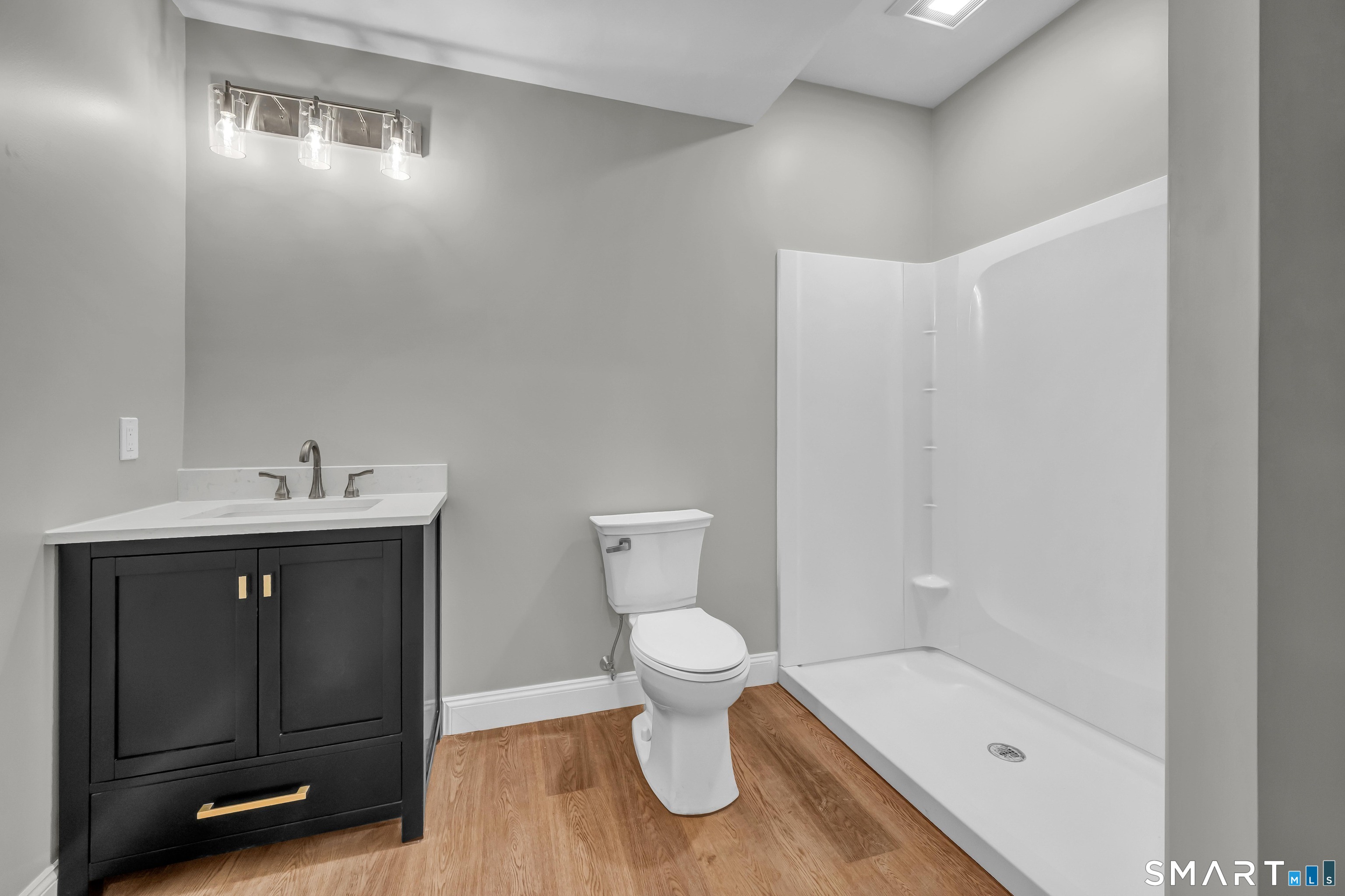 1427 Monroe Turnpike photo 31