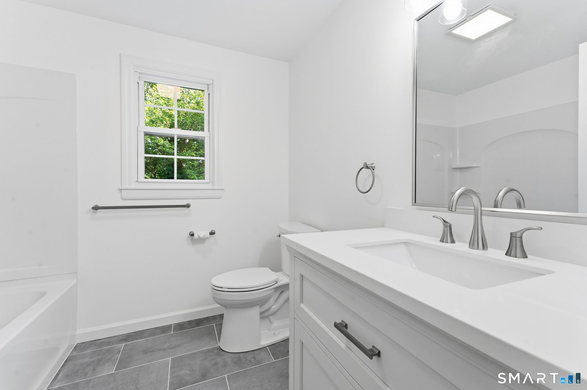210 Springbrook Road photo 23