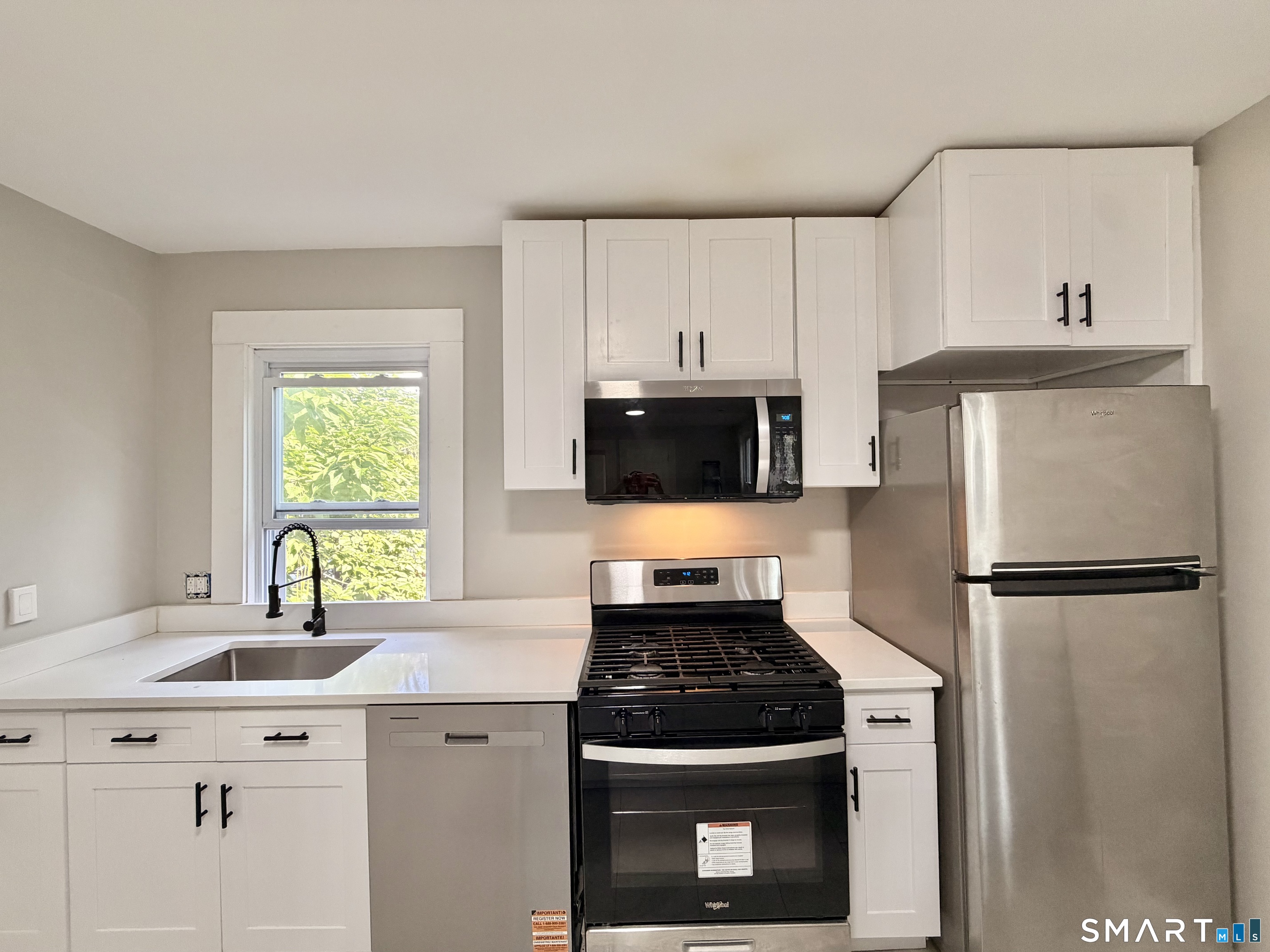 345 Ellsworth Avenue photo 4