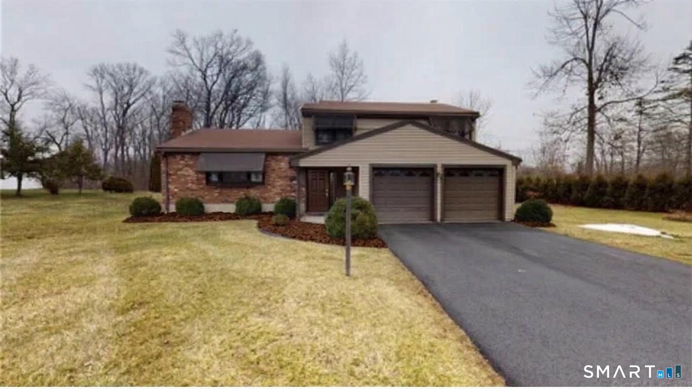 204 Willowcrest Drive