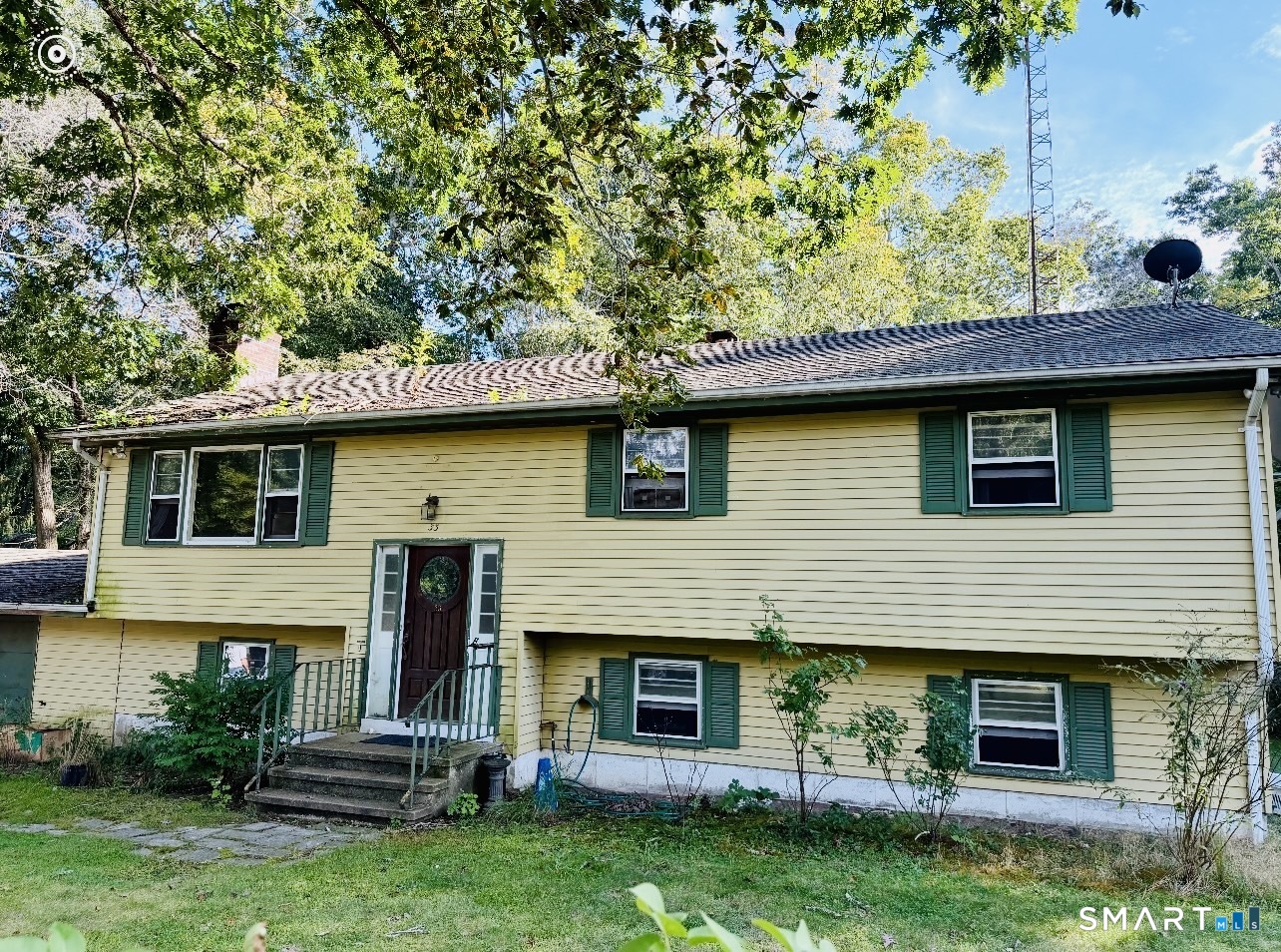 Photo 1 of Single family home for sale at 33 Acorn Rd, Deep River, CT 06417 | MLS# 24208779 | Listing updated on 2026-10-07