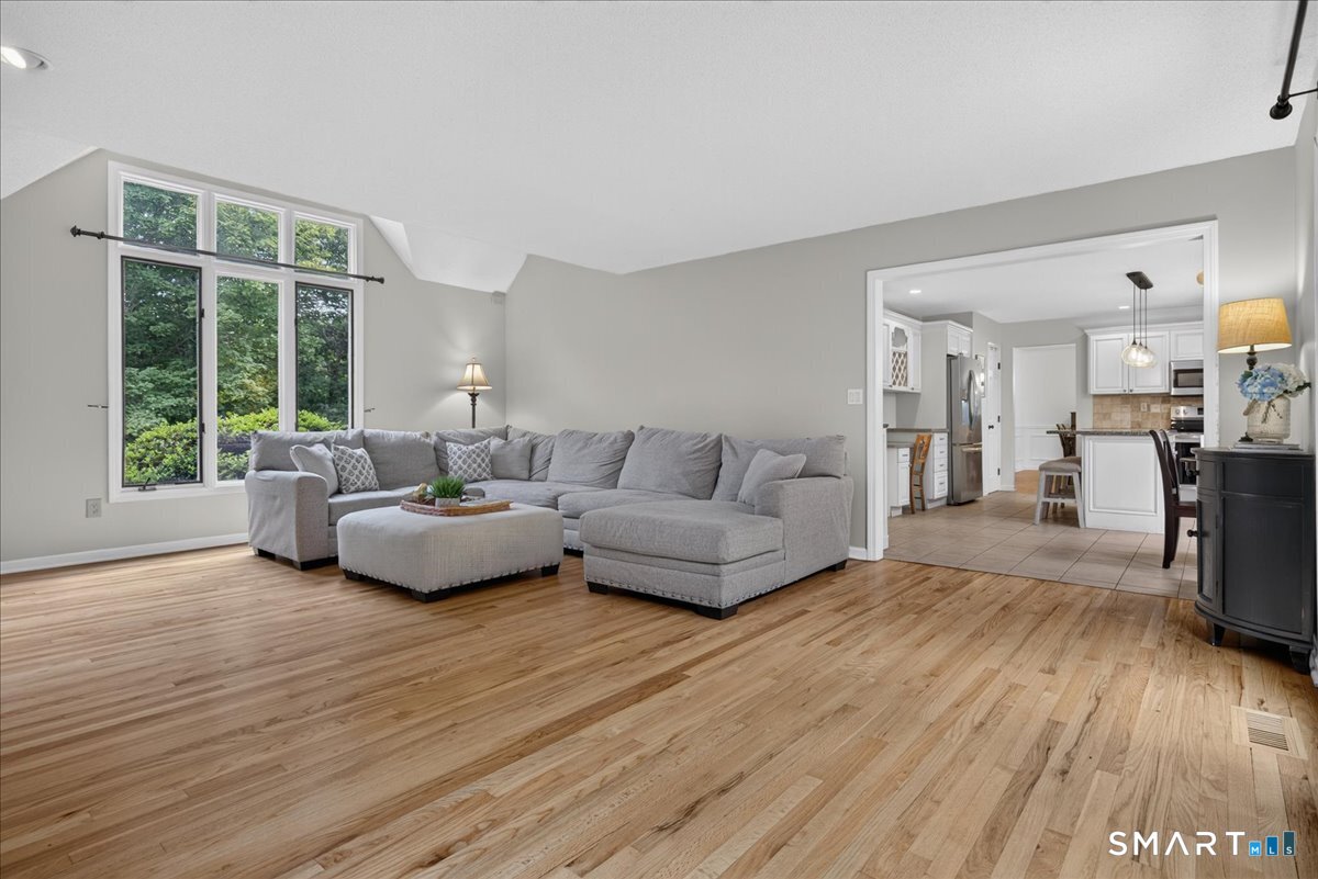 44 Coventry Way photo 16