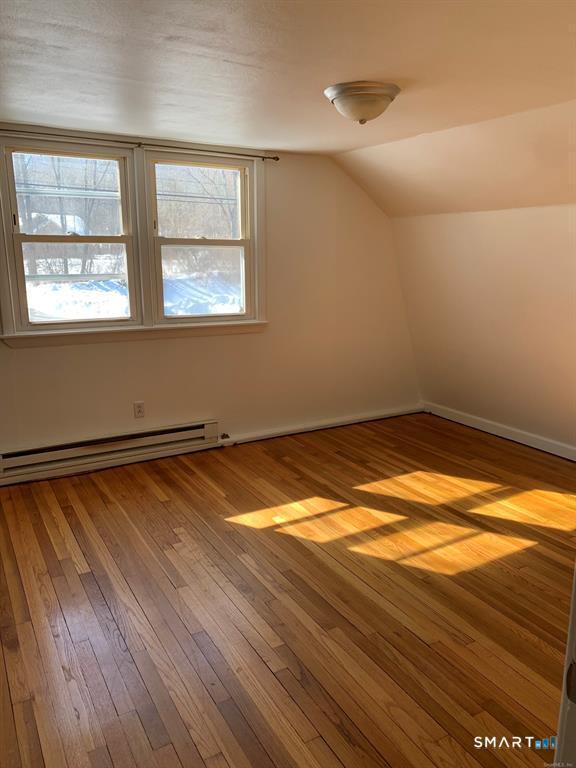 372 Hartford Road photo 7