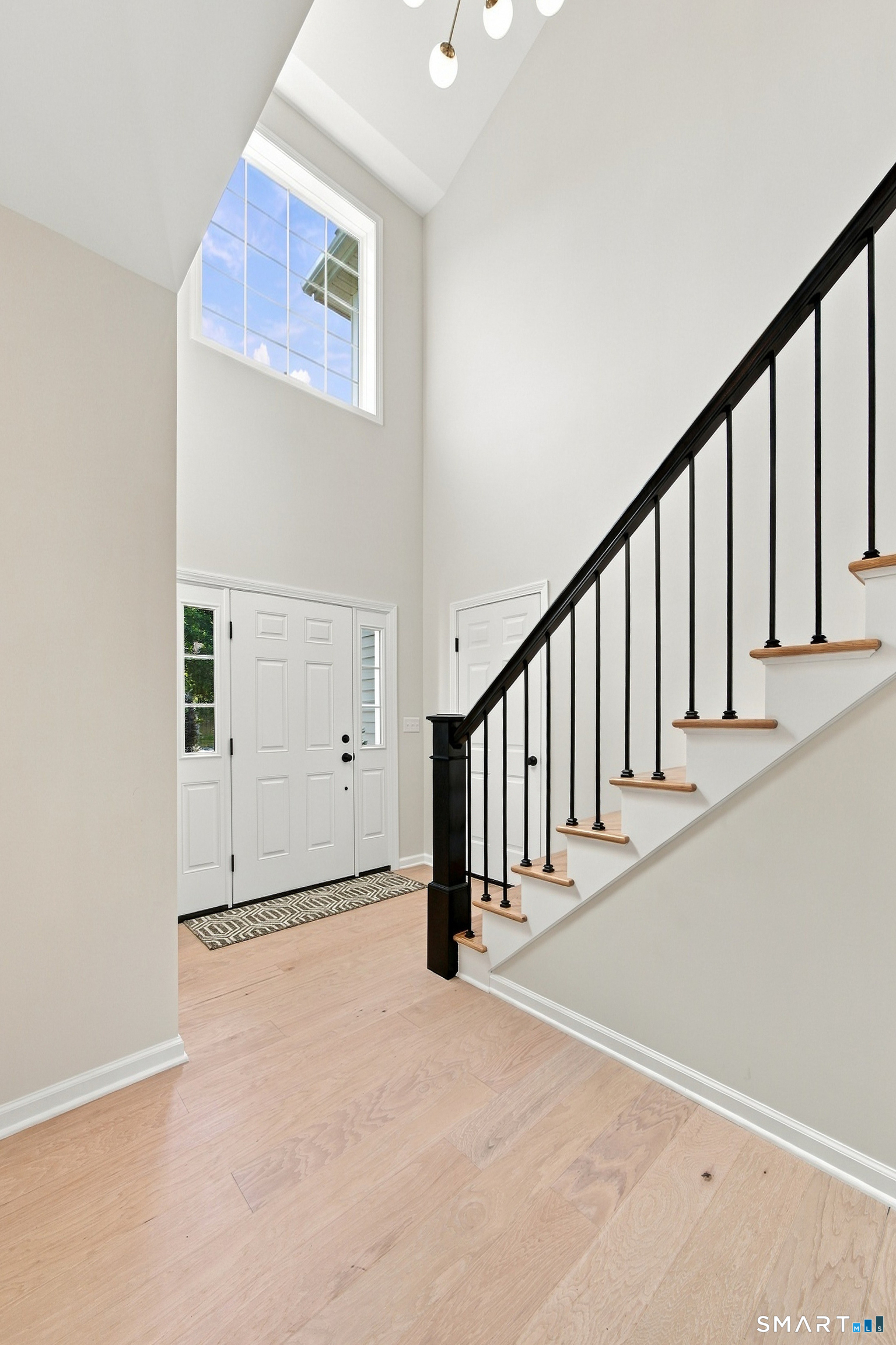 120 Circlewood Drive photo 29