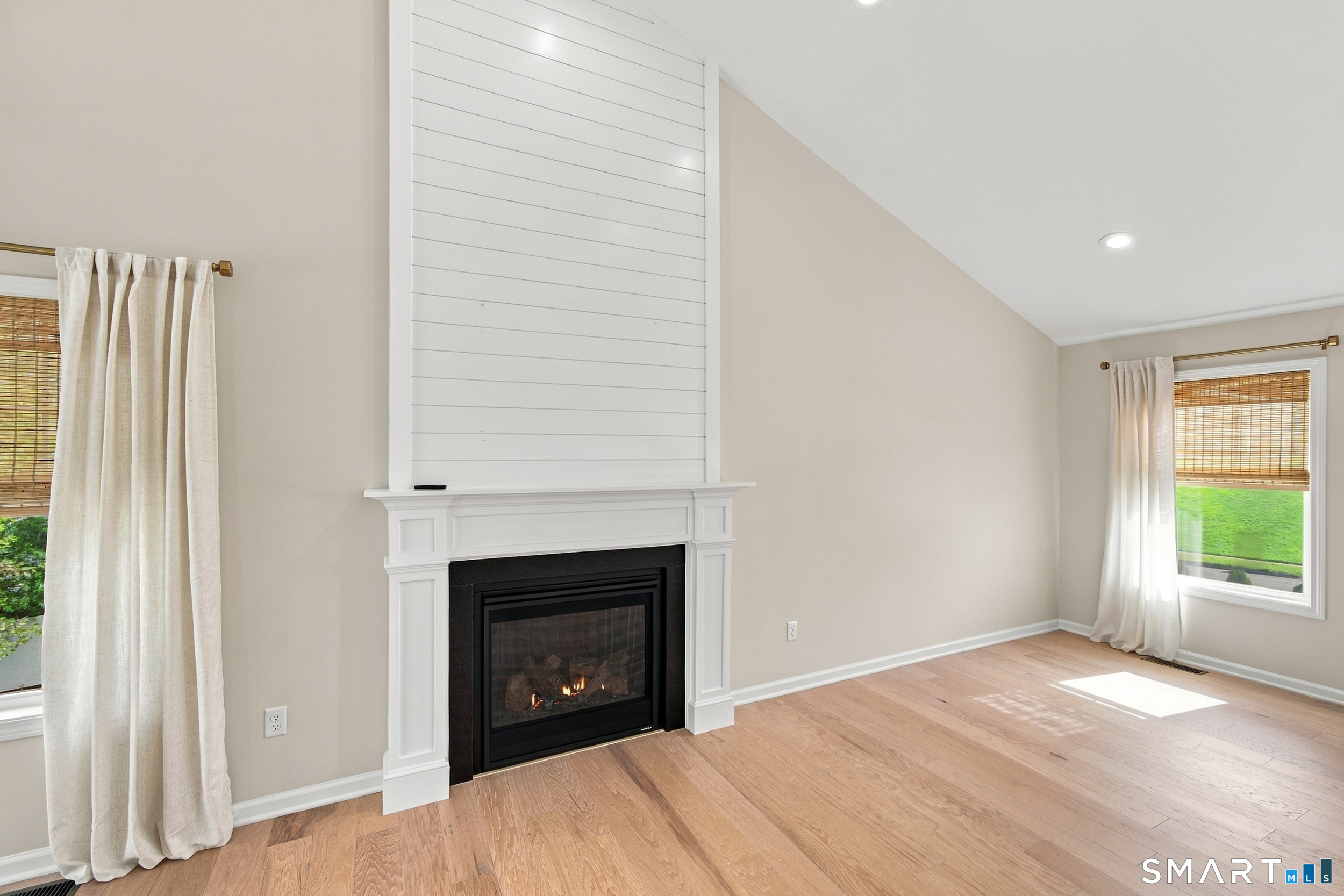 120 Circlewood Drive photo 11
