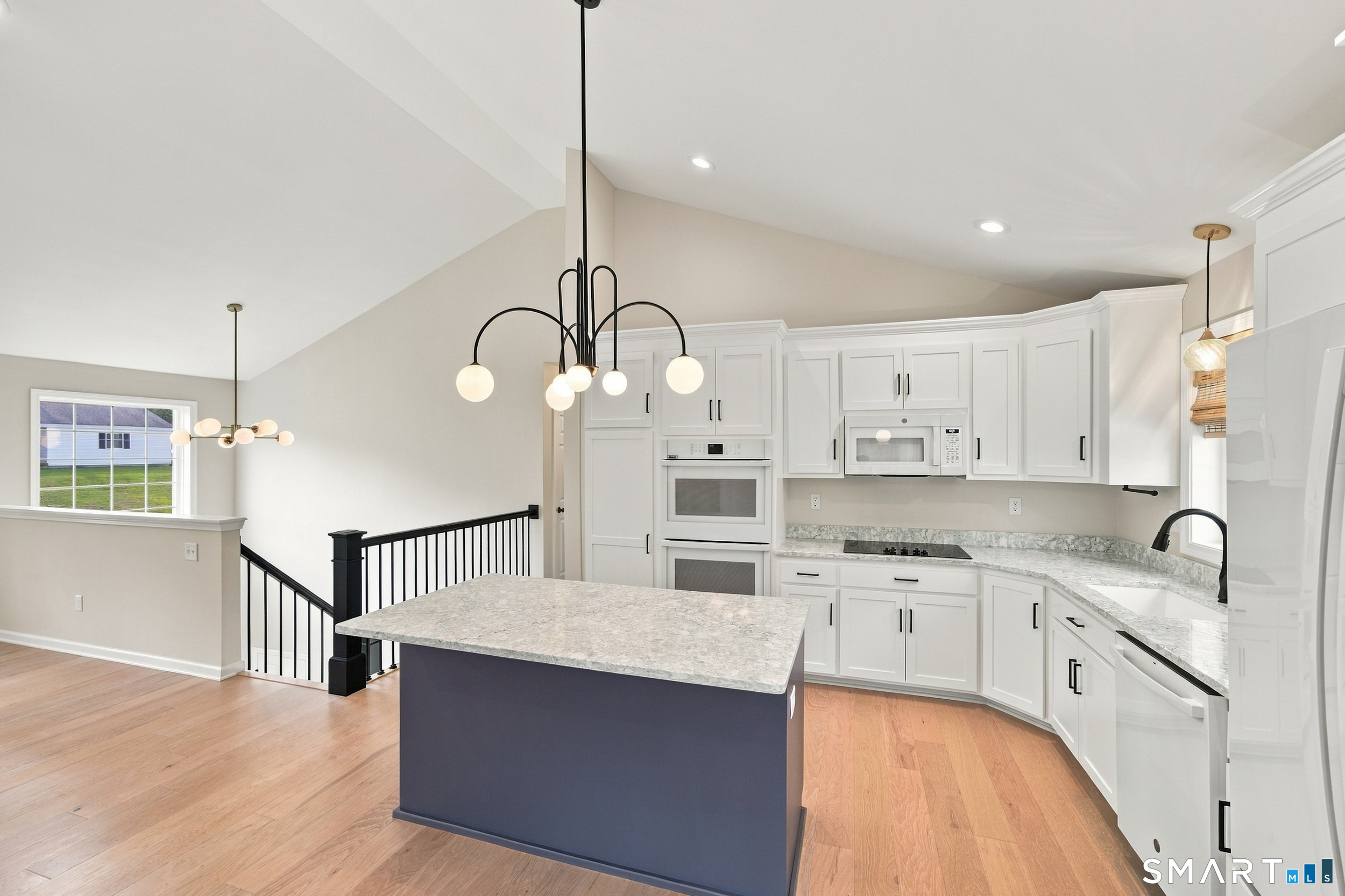 120 Circlewood Drive photo 3
