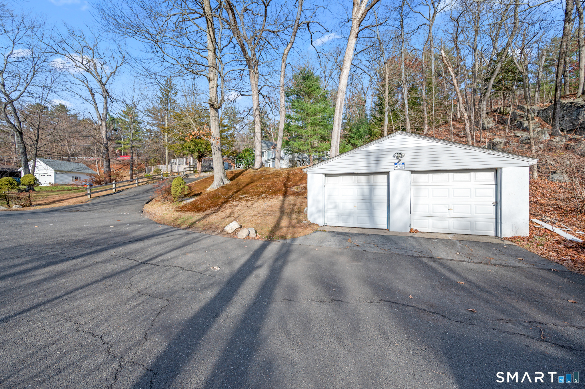 10 Old Waterbury Road photo 10