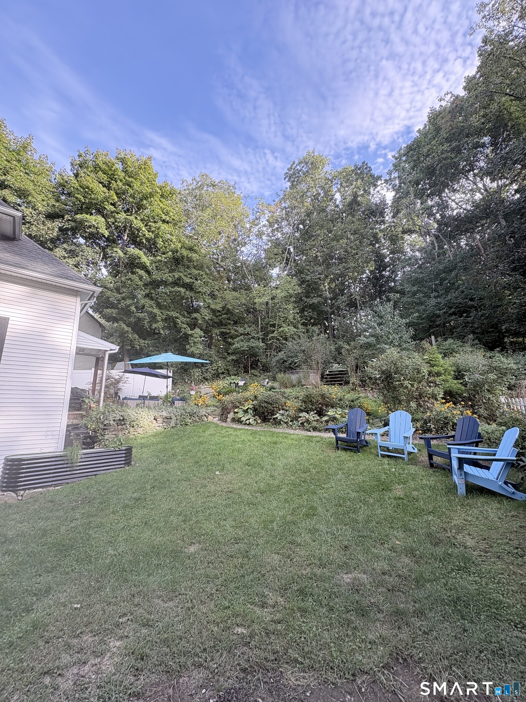 89 Hillside Avenue photo 23