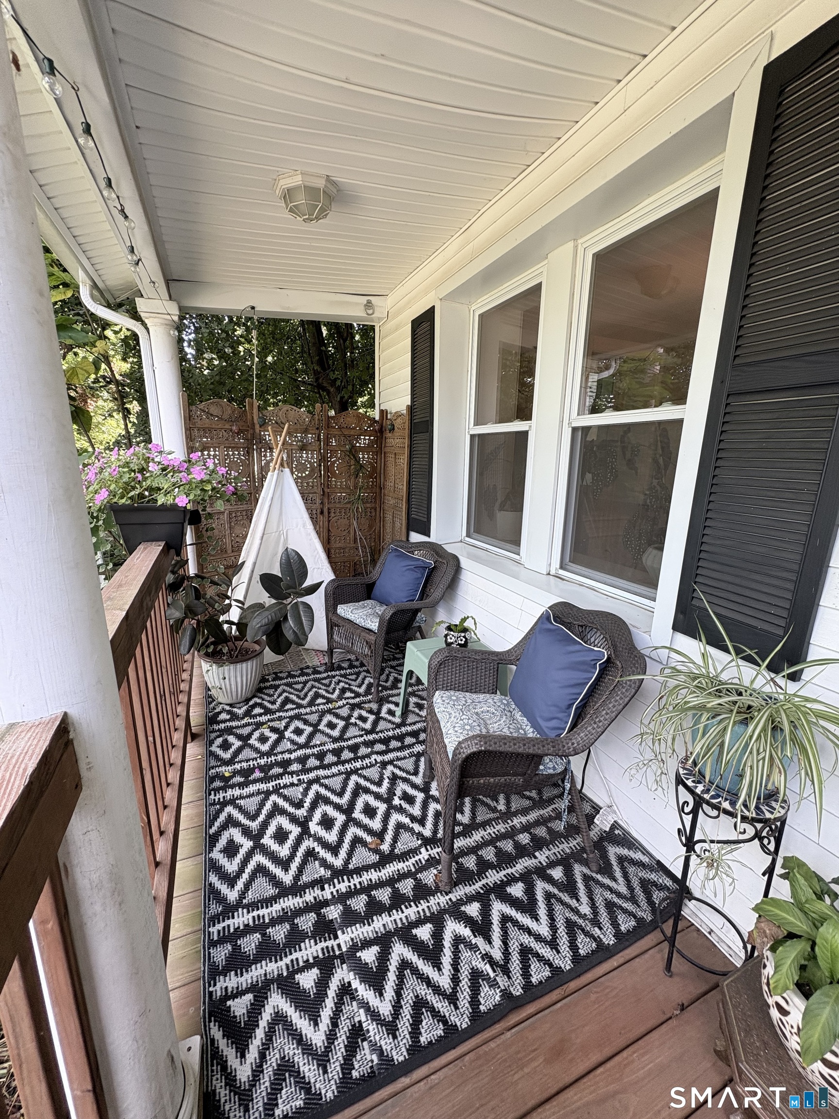 89 Hillside Avenue photo 3