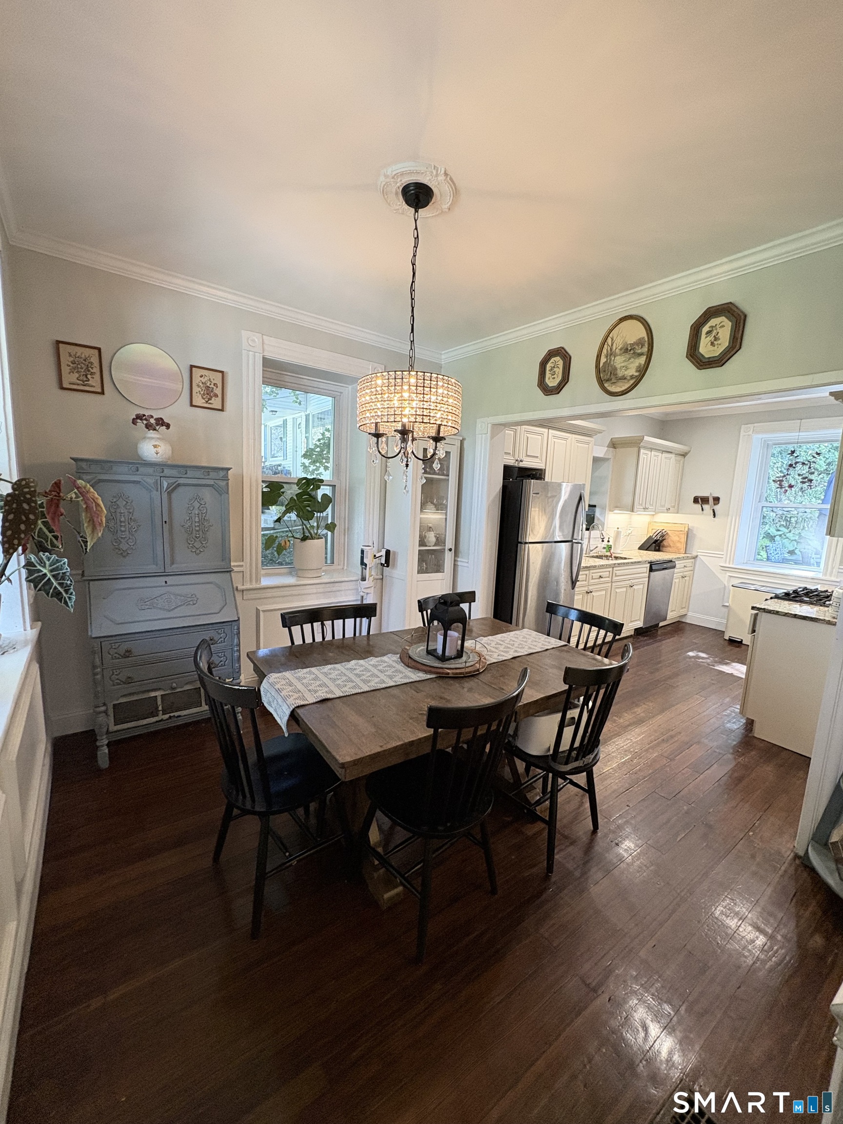 89 Hillside Avenue photo 8
