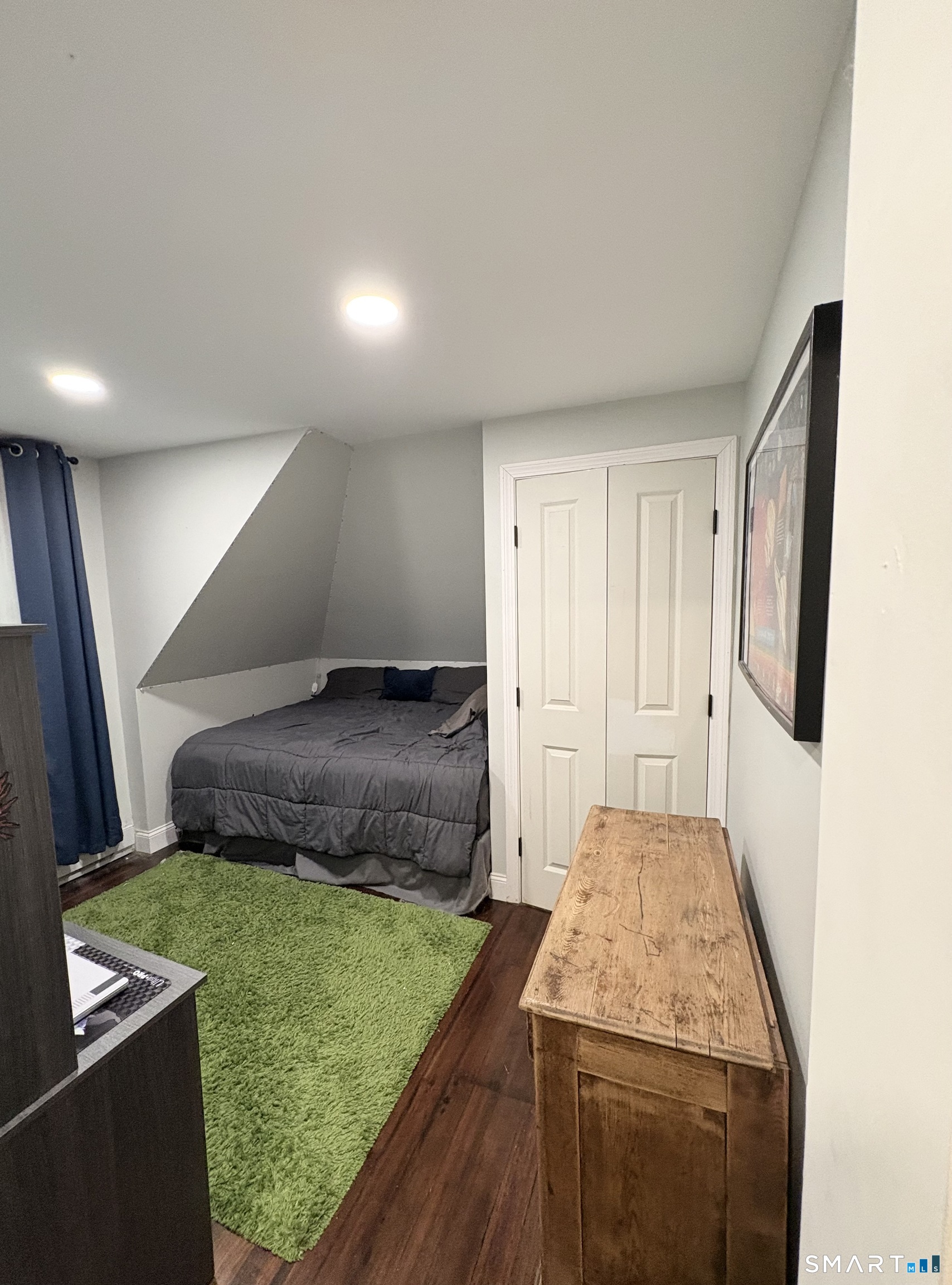 89 Hillside Avenue photo 16