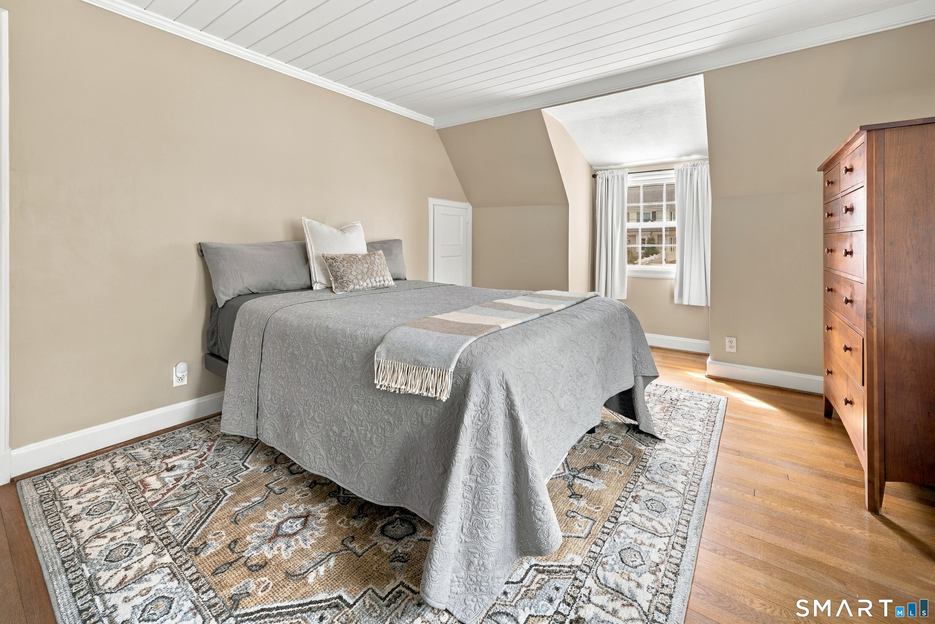 110 Clifton Avenue photo 30