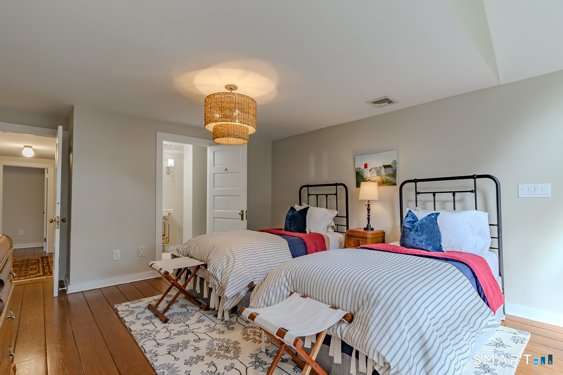 428 Simsbury Road photo 29
