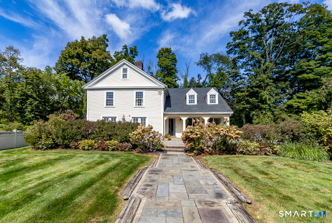 Photo 1 of Single family home for sale at 428 Simsbury Rd, Bloomfield, CT 06002 | MLS# 24204939 | Listing updated on 2026-09-23