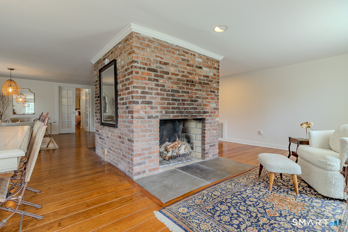 428 Simsbury Road photo 16