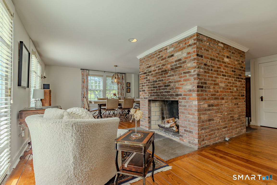 428 Simsbury Road photo 17