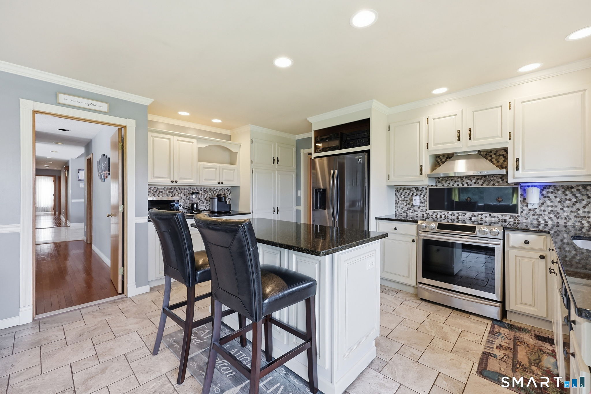20 Knob Hill Lane photo 12
