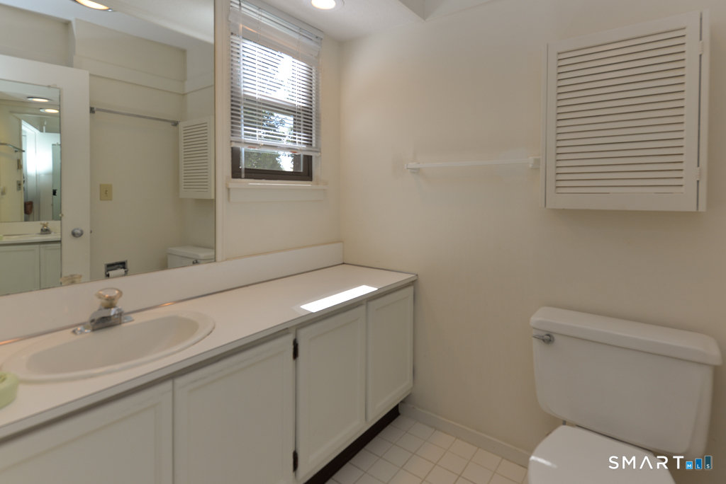 955 Heritage Village Unit #B photo 12