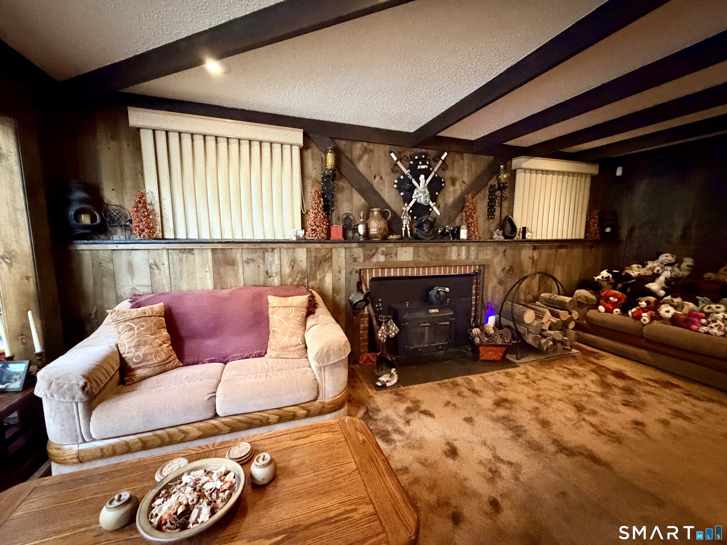 40 Andrews Avenue photo 9