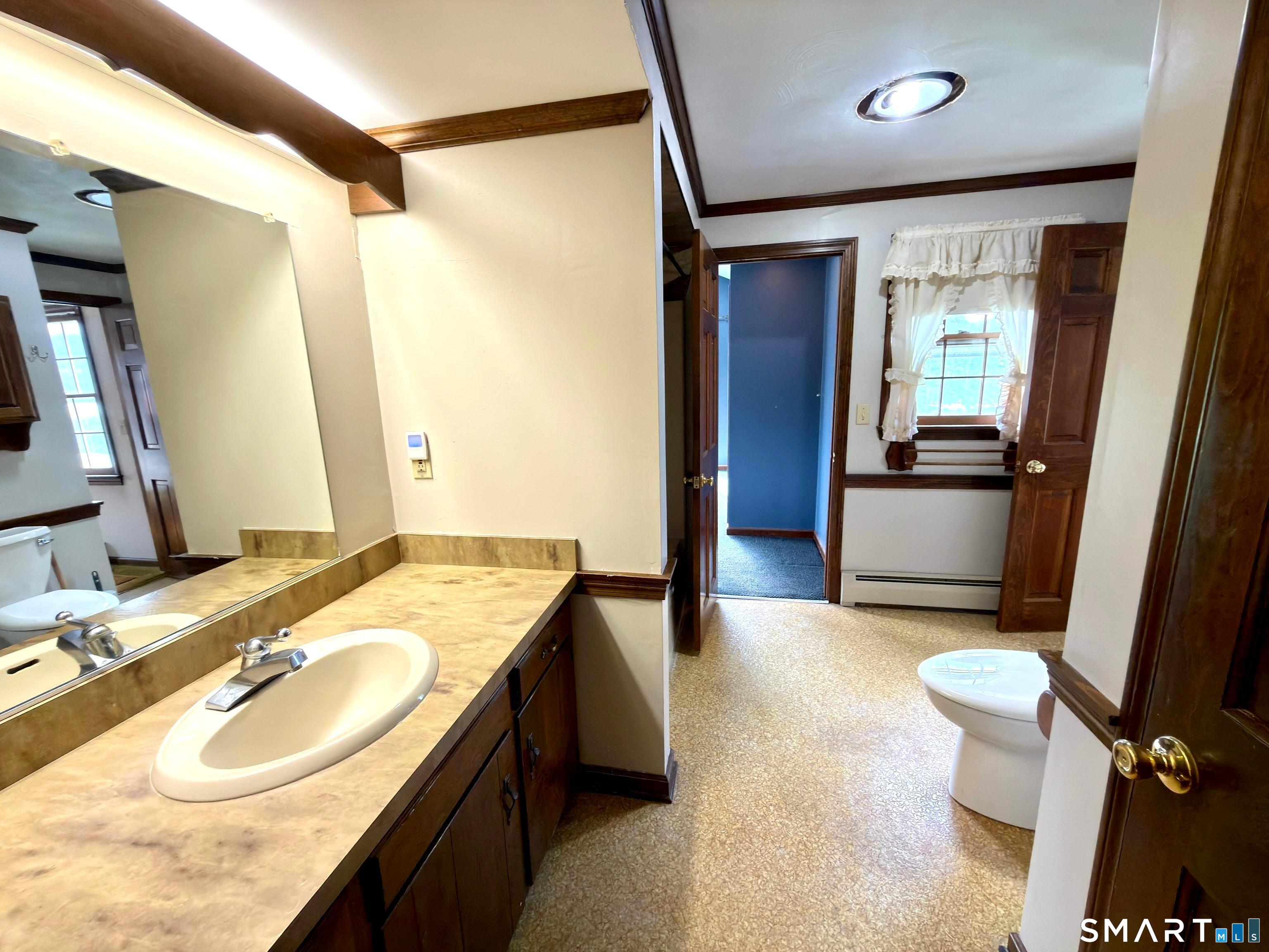 57 Arbutus Street photo 10