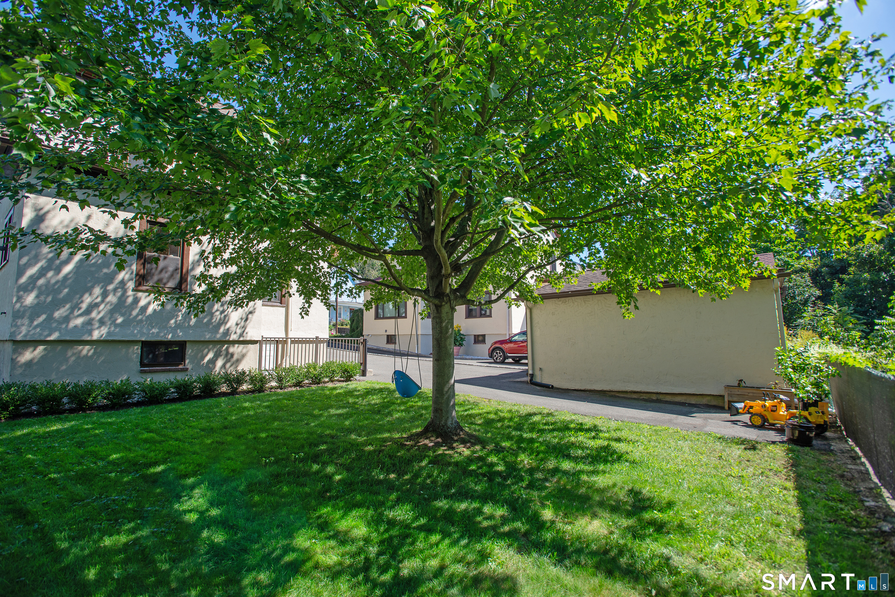64 Garfield photo 25