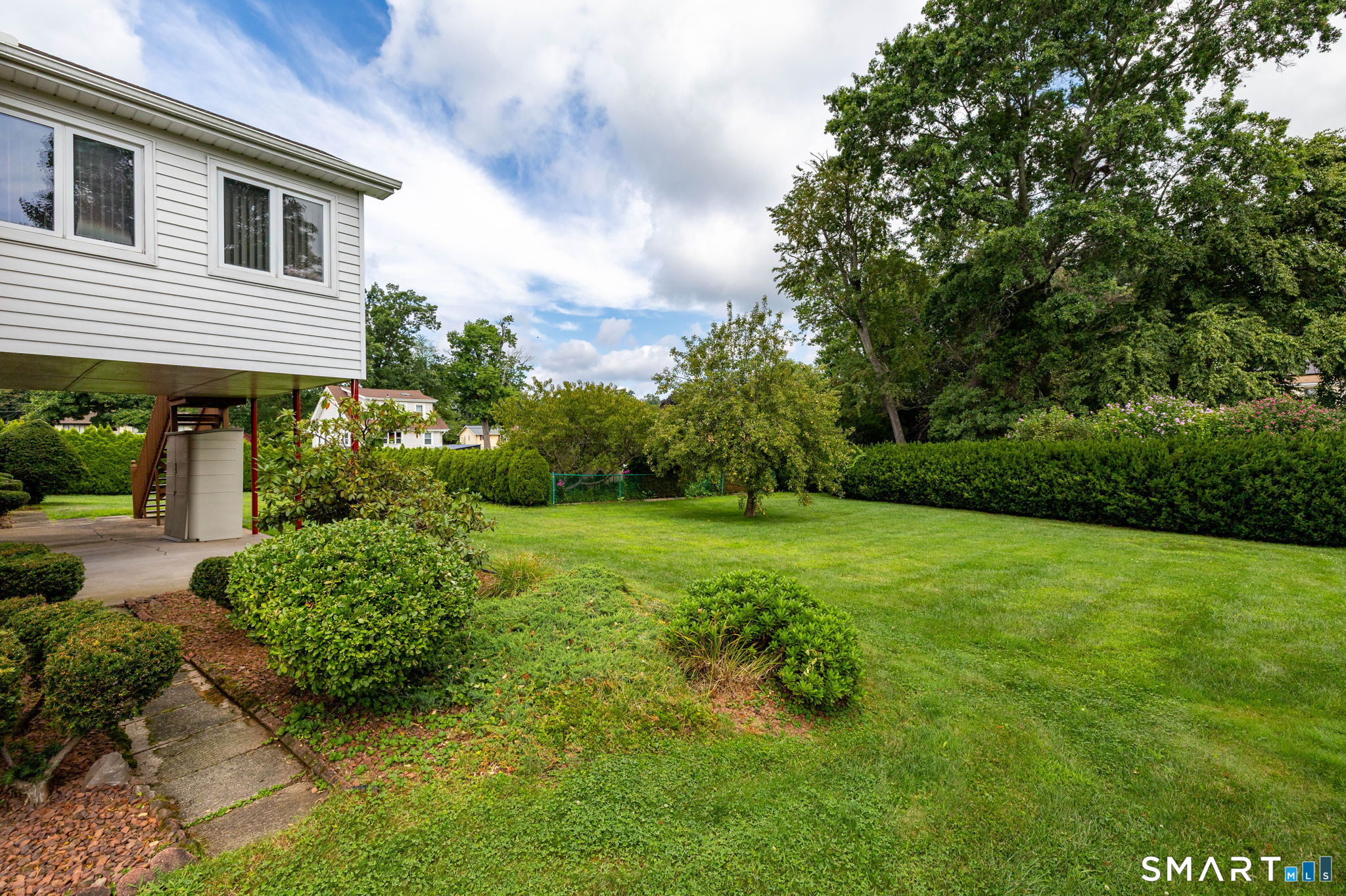 15 Colonial Drive photo 13