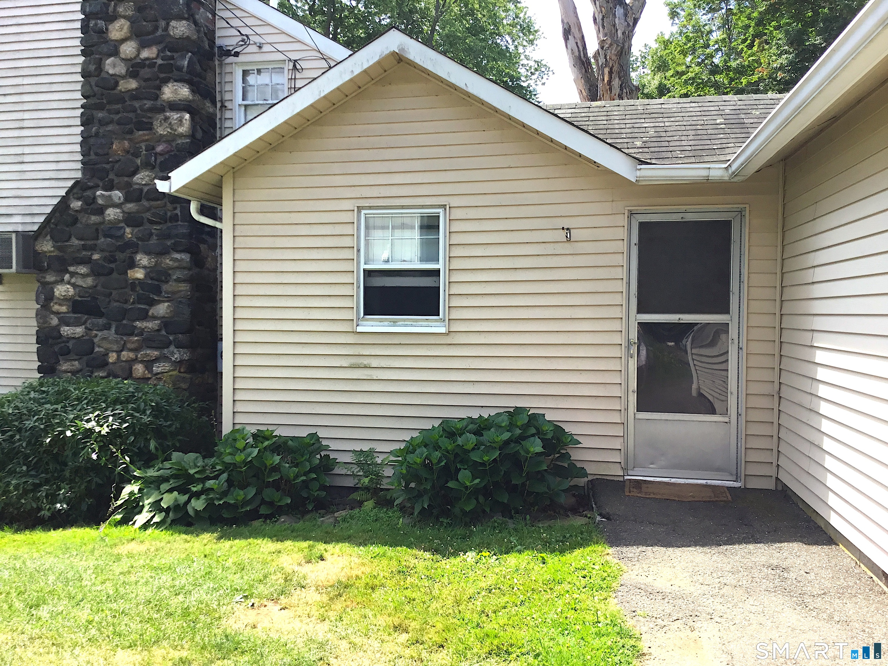 18 East Lane