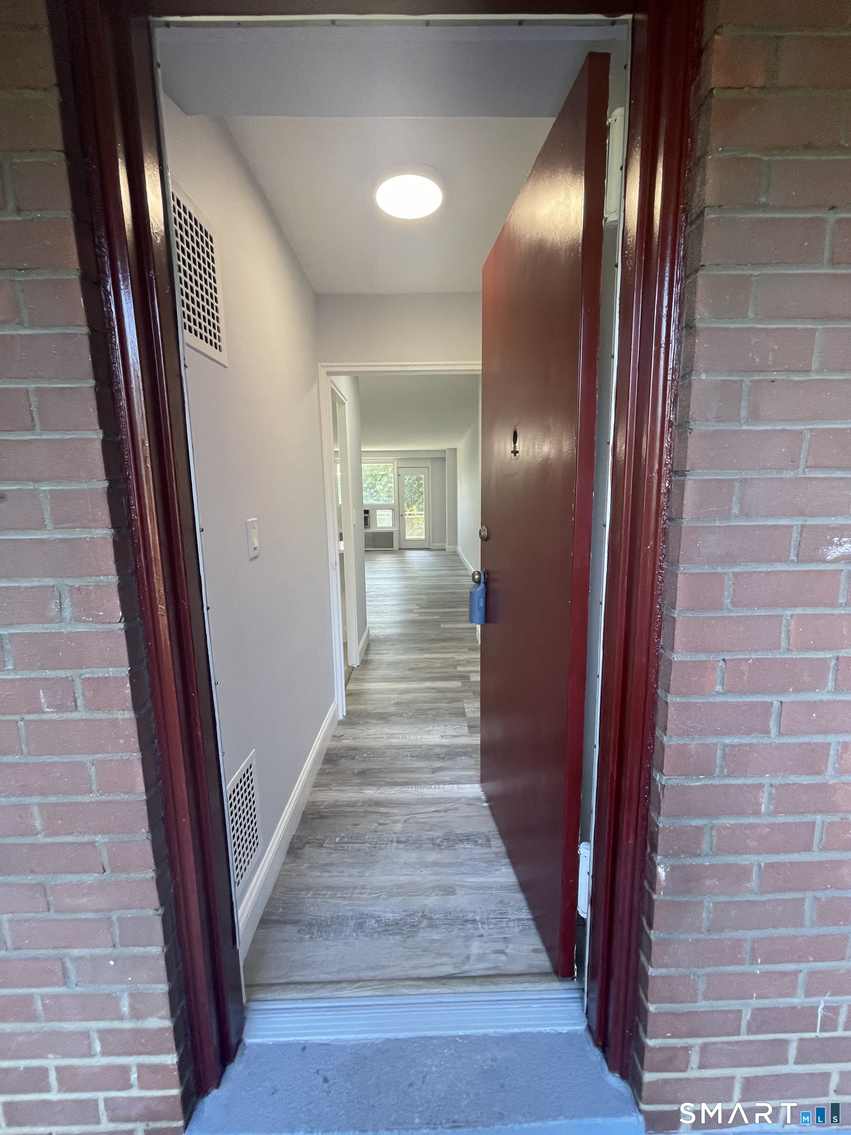 91 Strawberry Hill Avenue Unit #424 photo 7