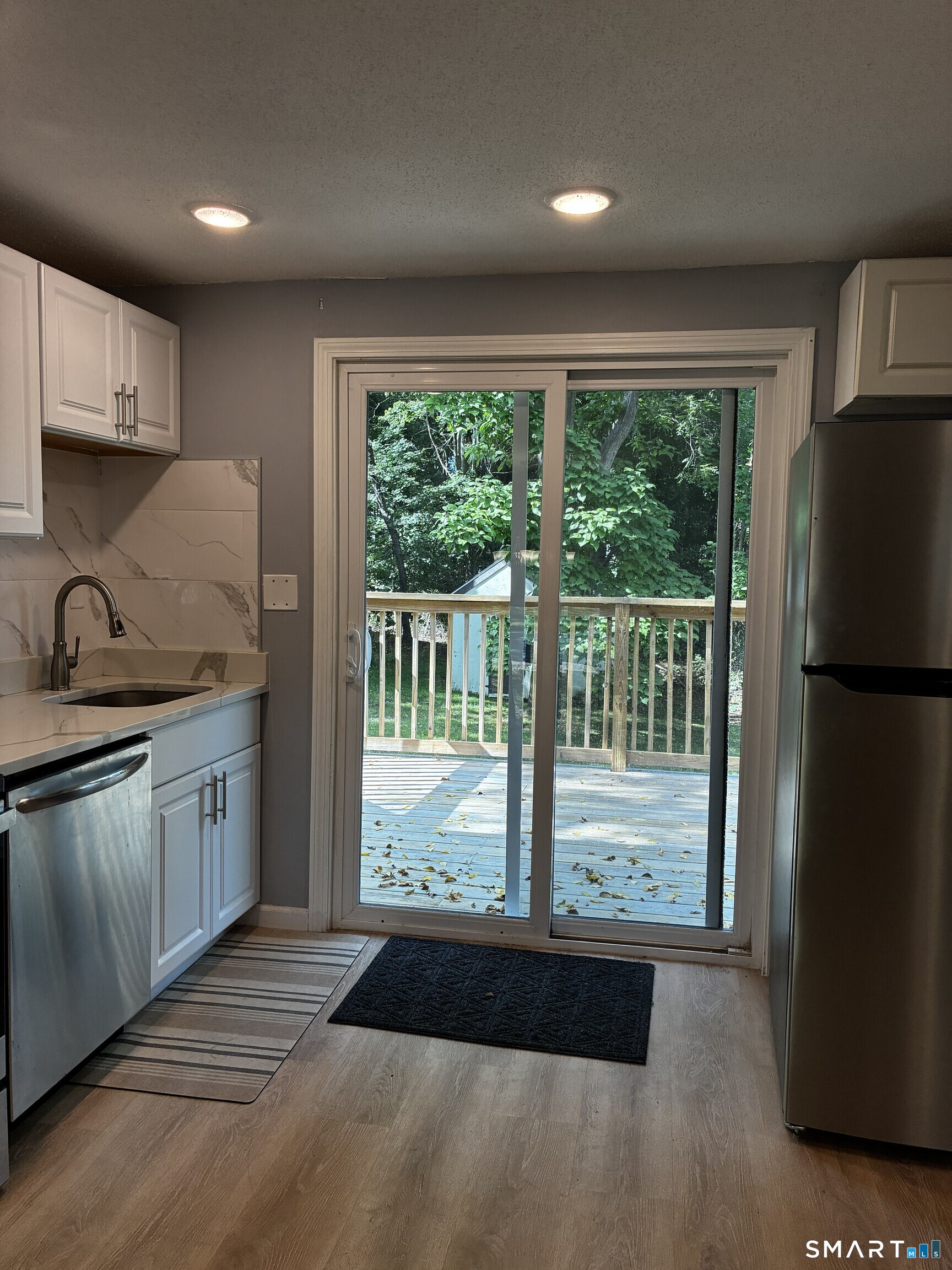 42 Gordon Avenue photo 2