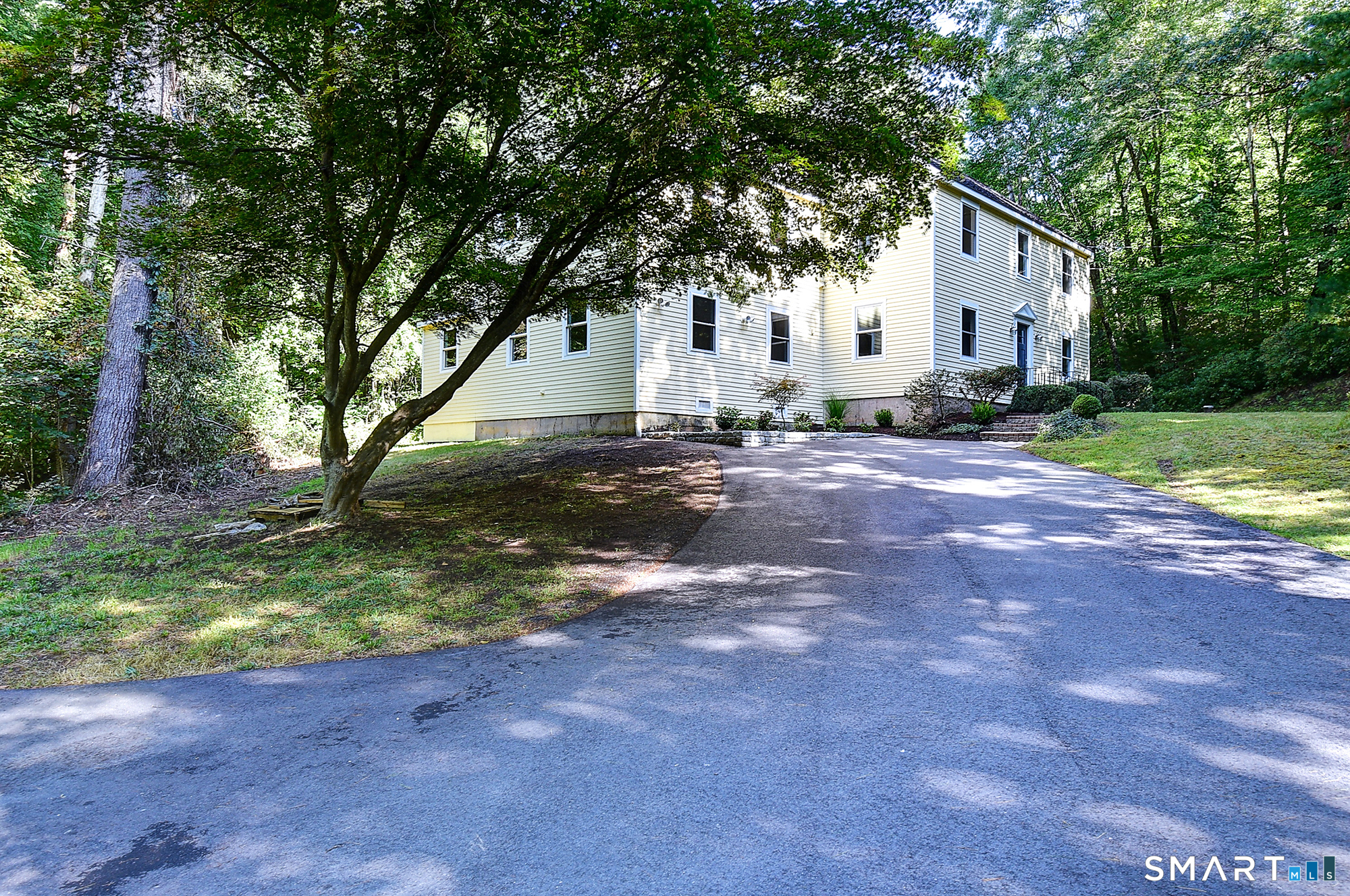 Photo 3 of Single family home for sale at 61 West Rd, Marlborough, CT 06447 | MLS# 24206671 | Listing updated on 2026-10-06