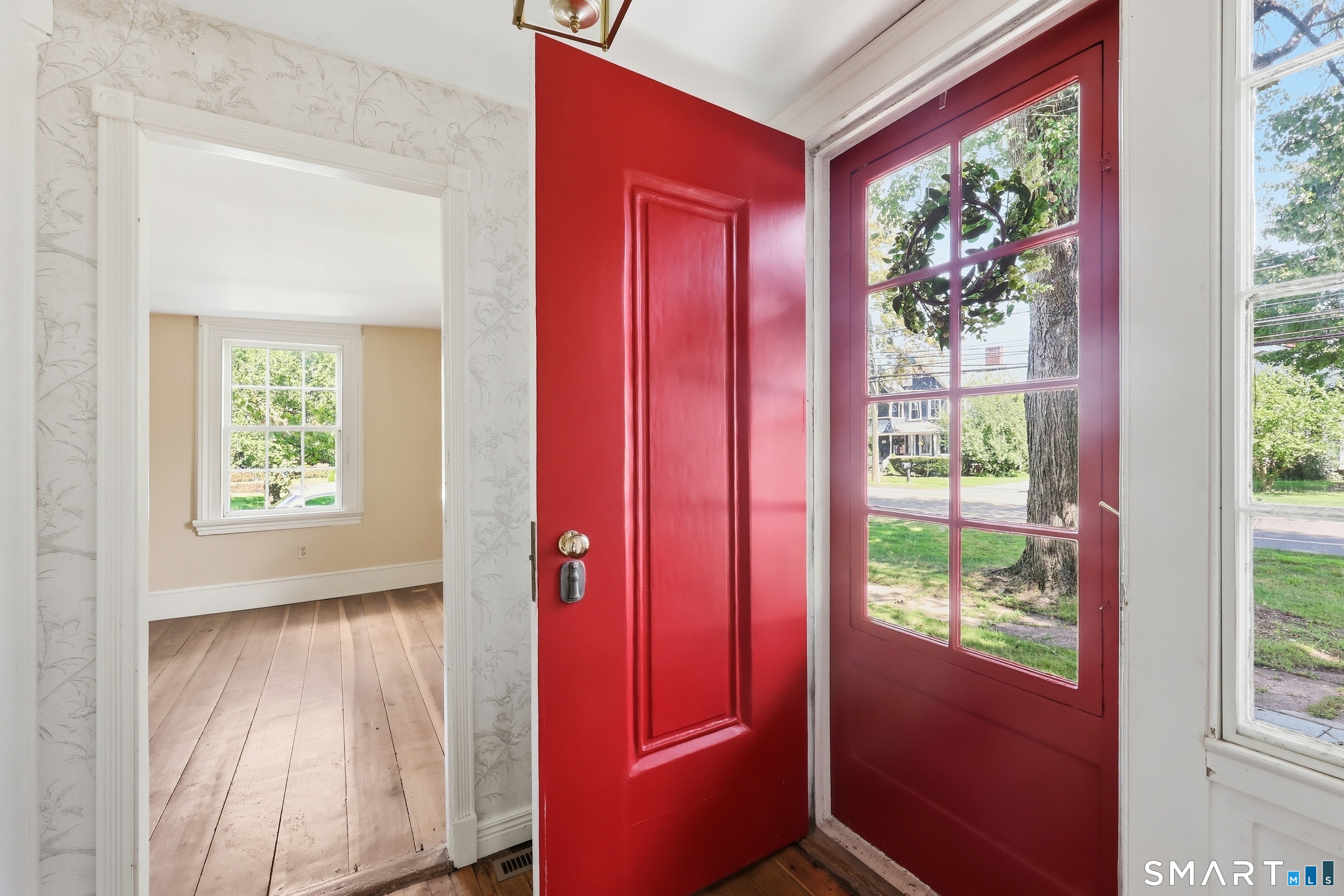 Front entry foyer.