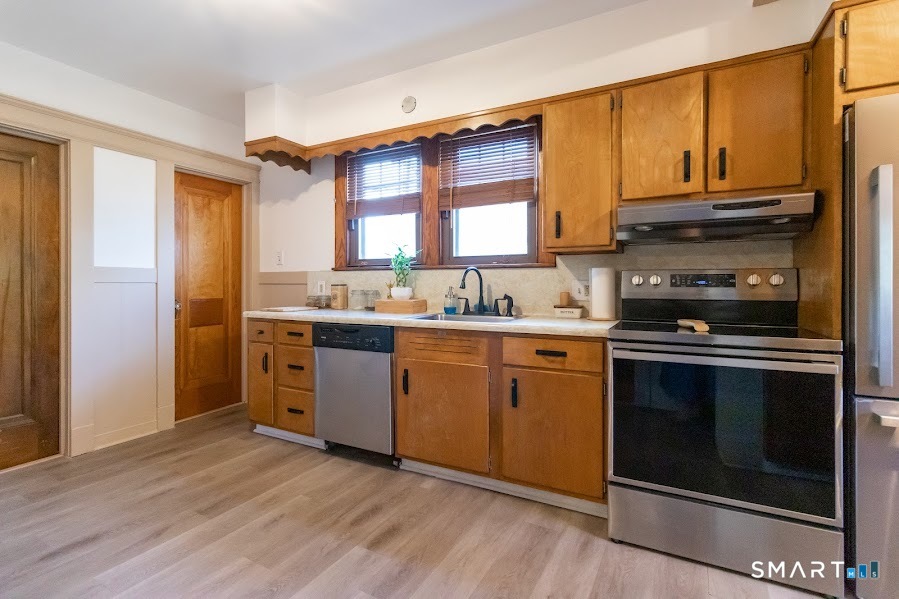 443 Highland Avenue photo 18