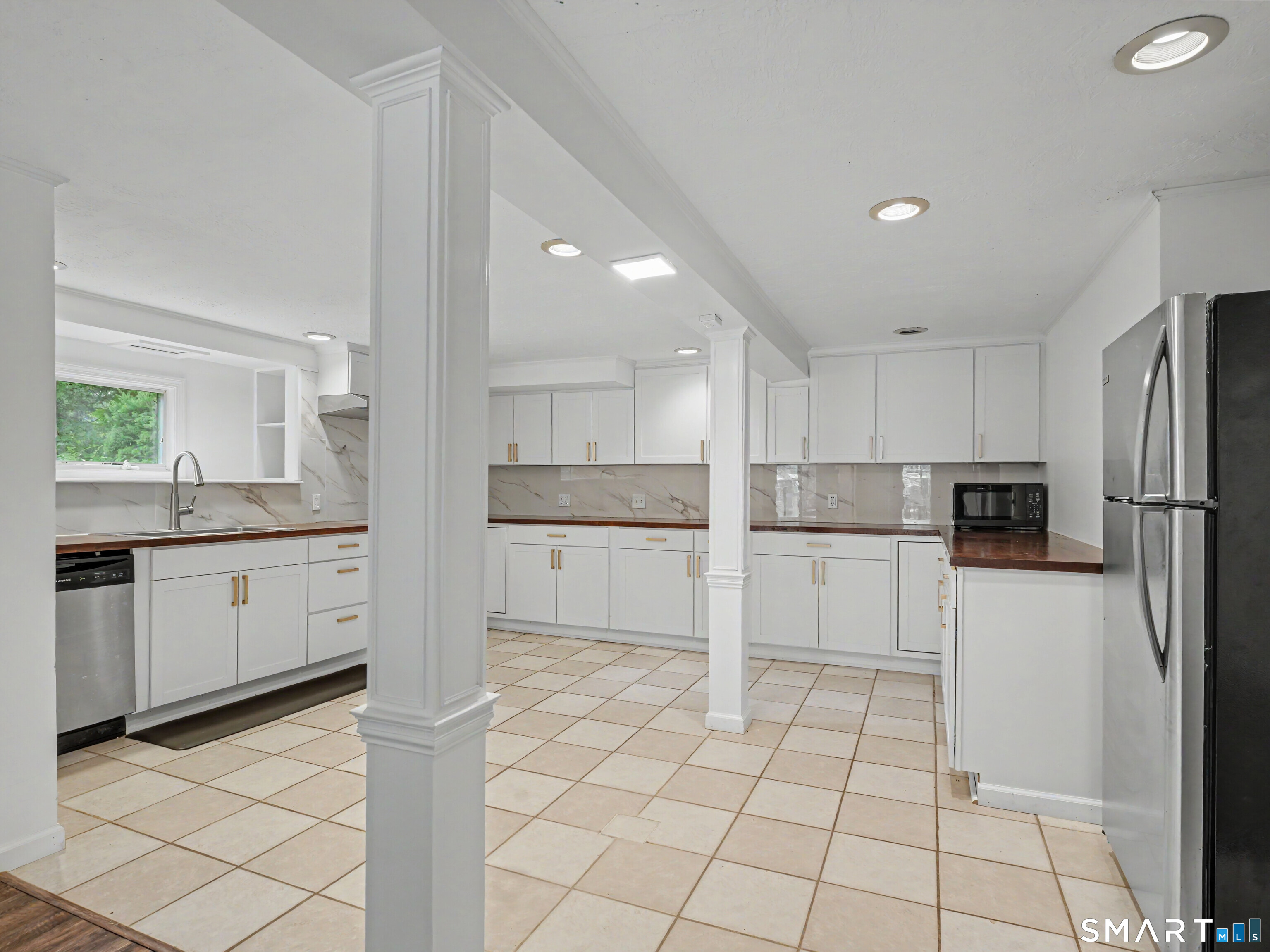 121 Parry Road photo 24