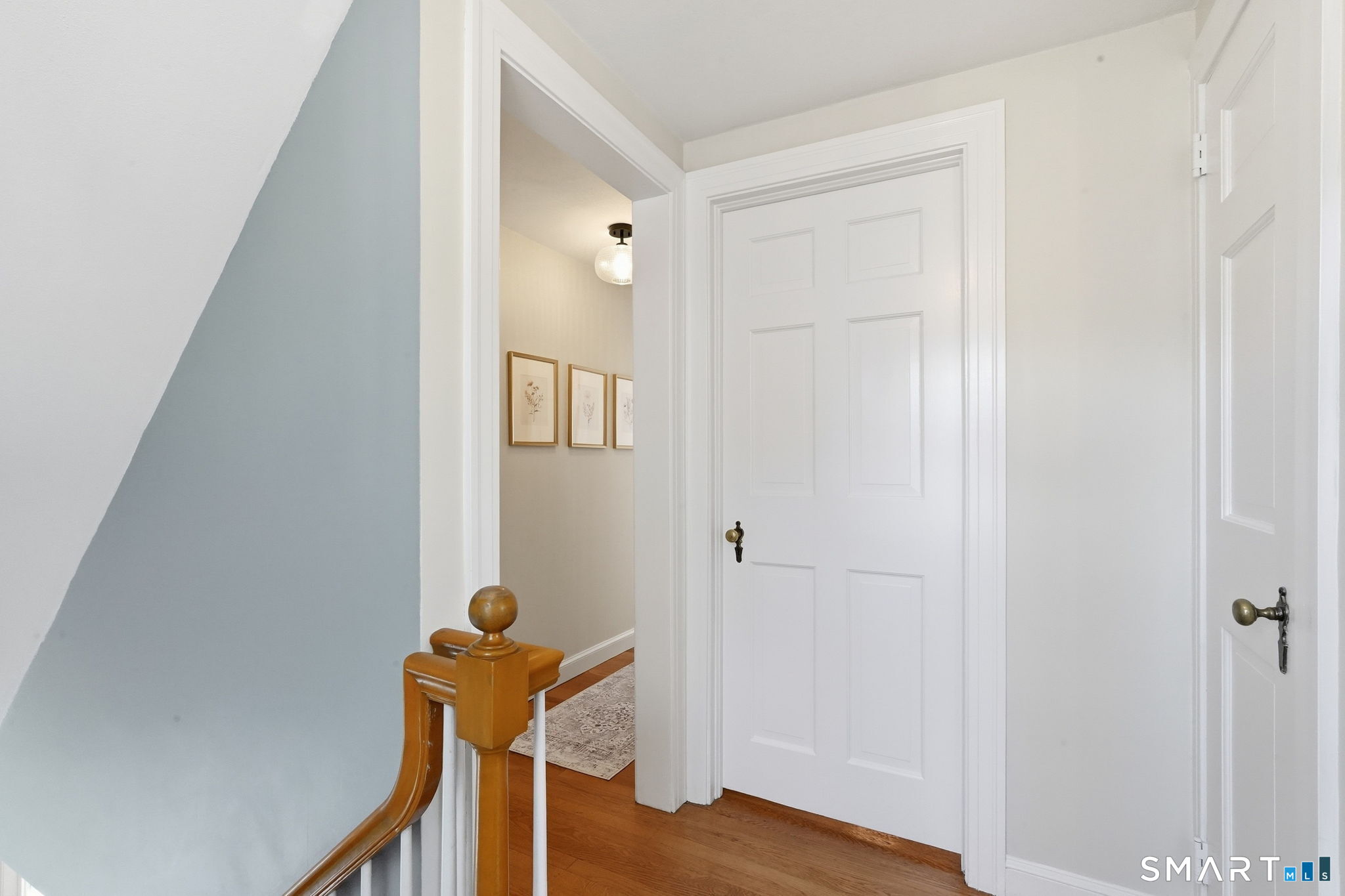 148 Sidney Avenue photo 17