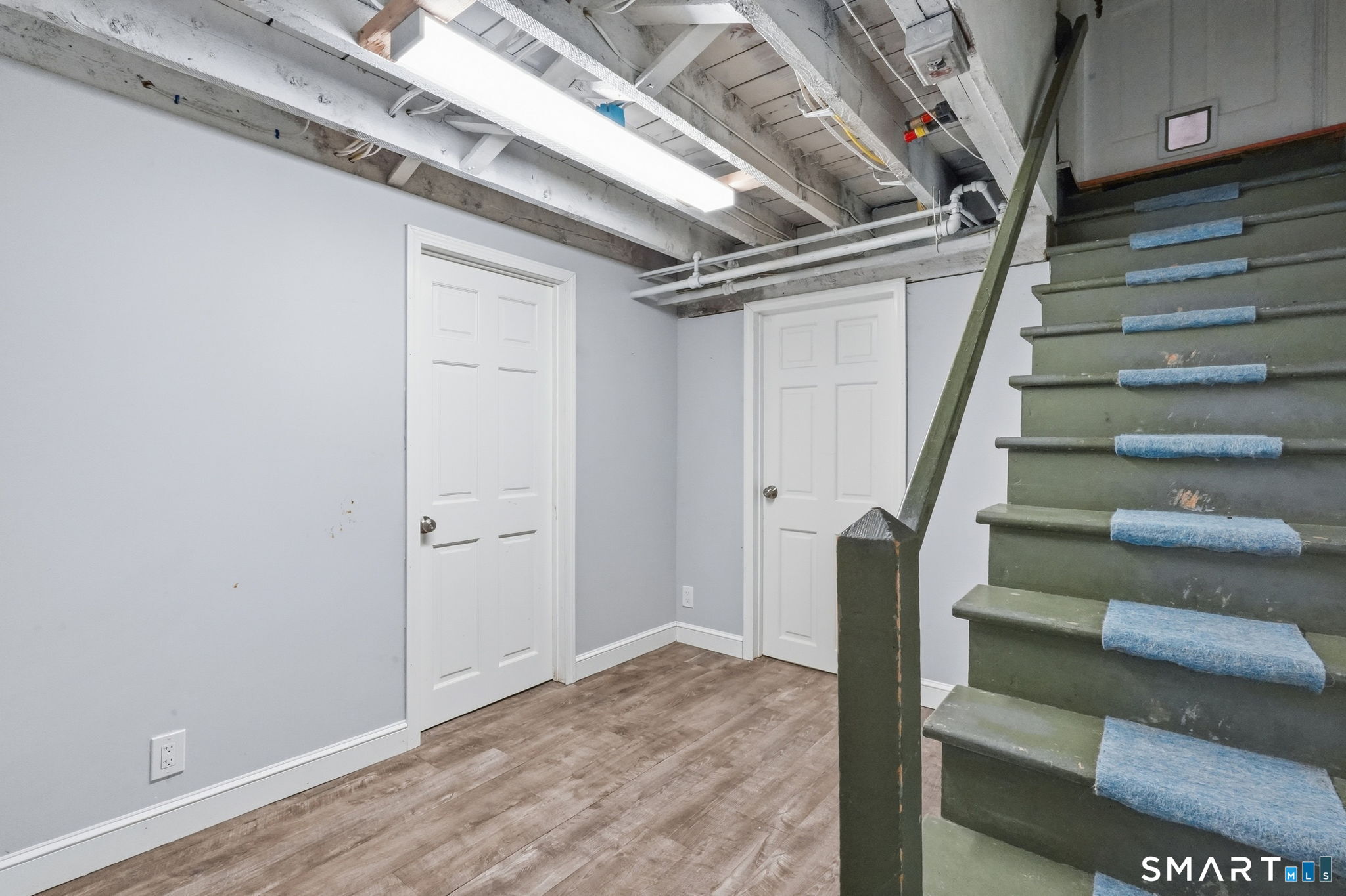 148 Sidney Avenue photo 27