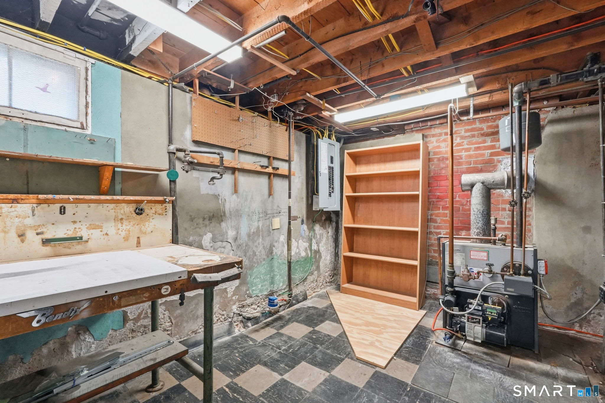 148 Sidney Avenue photo 28