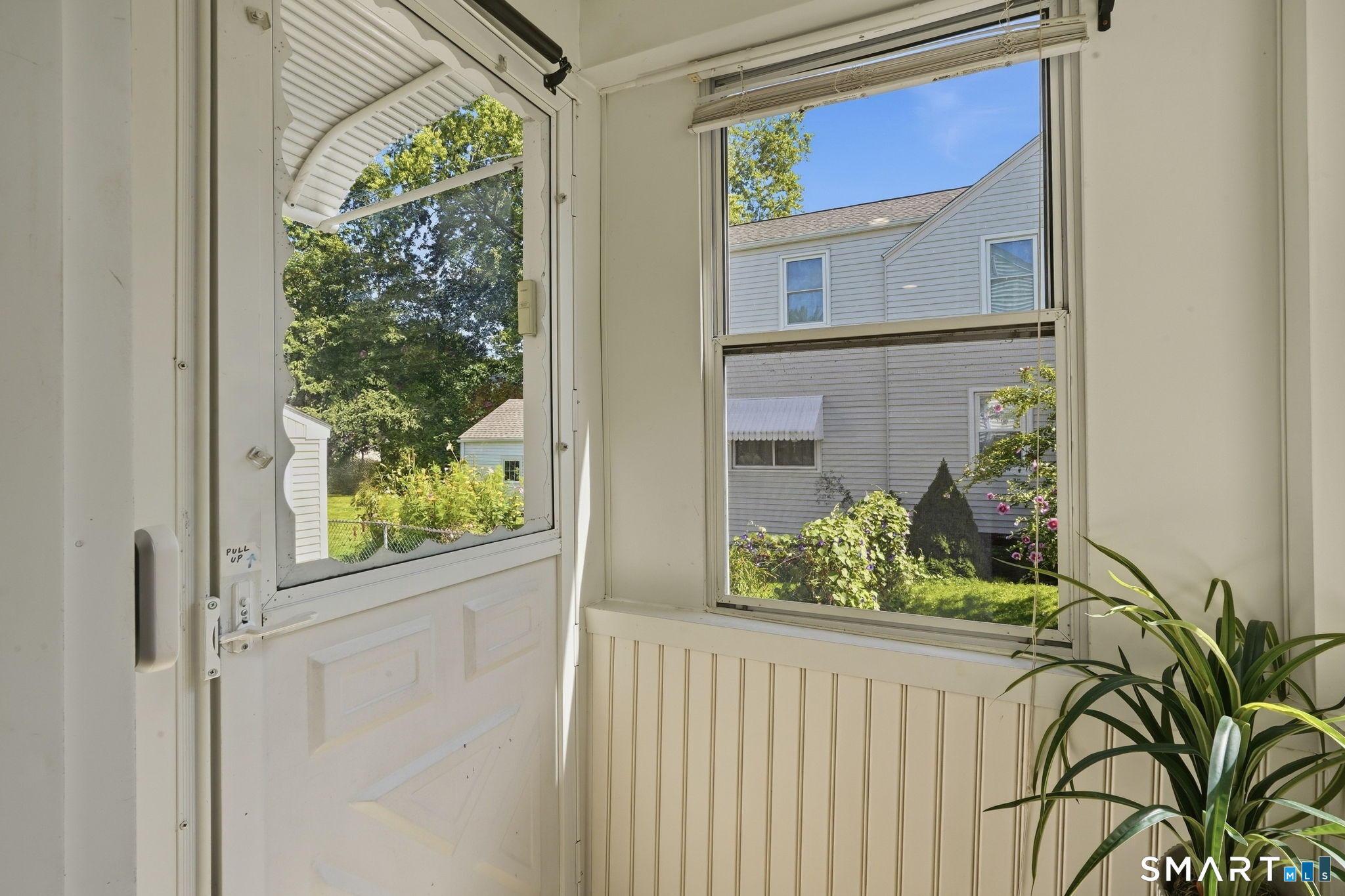 148 Sidney Avenue photo 30