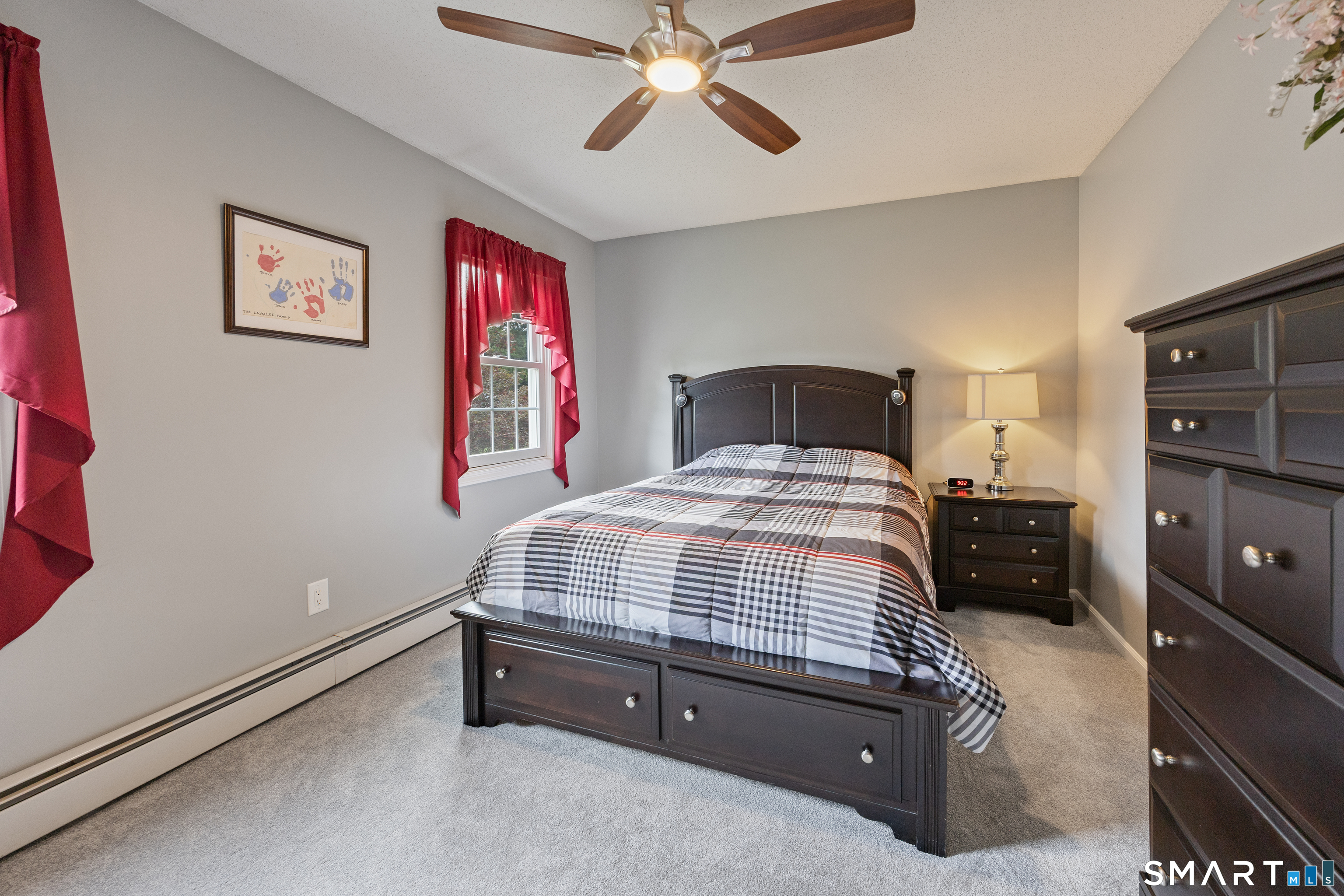 70 Heritage Drive photo 24