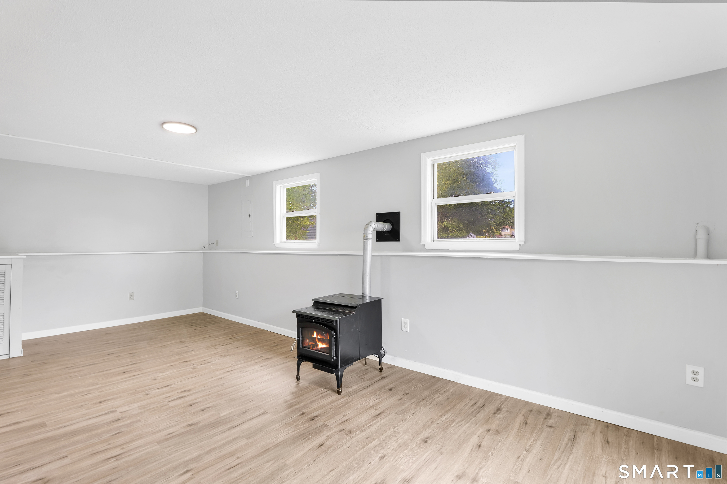 28 Diana Drive photo 15