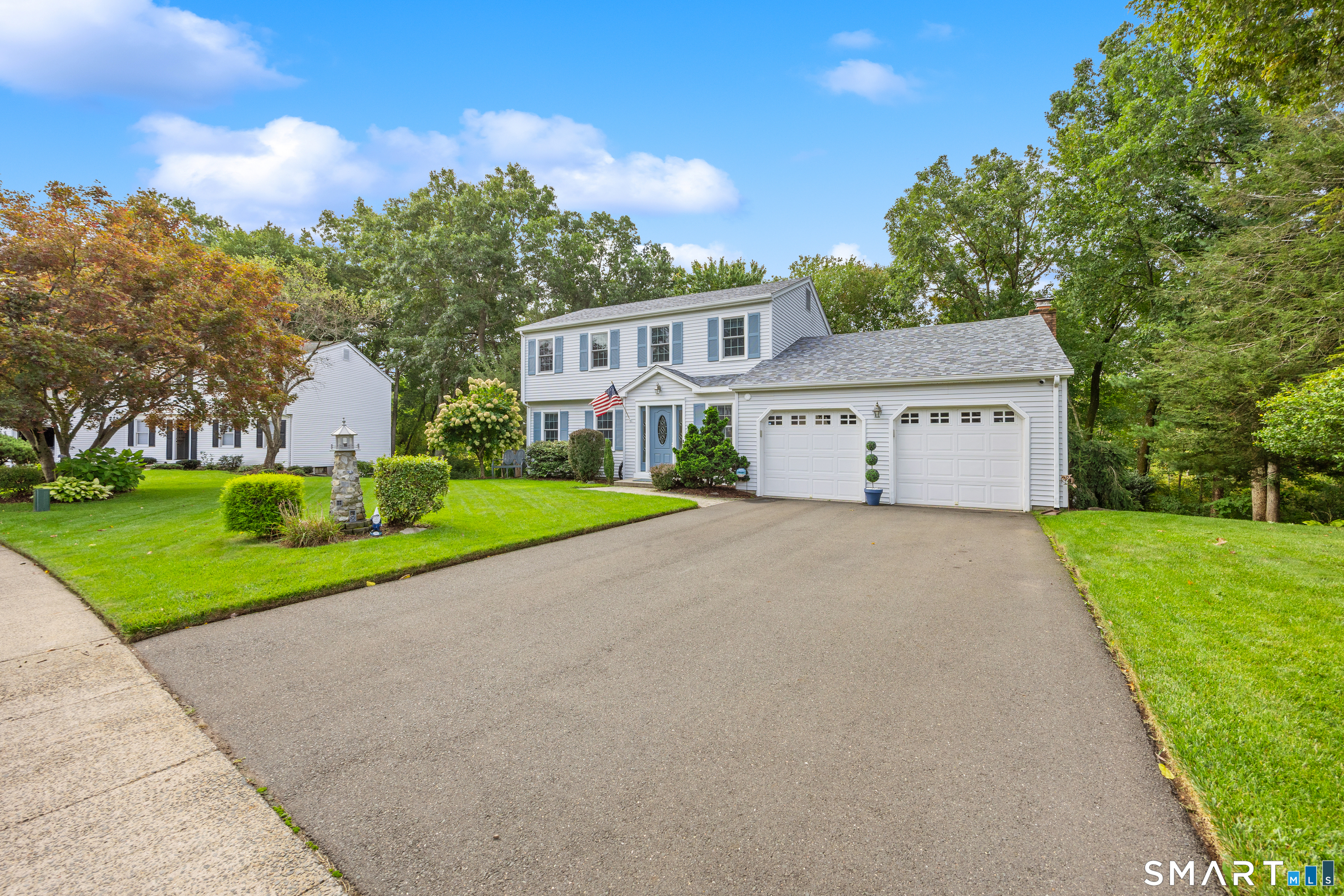 70 Heritage Drive photo 40