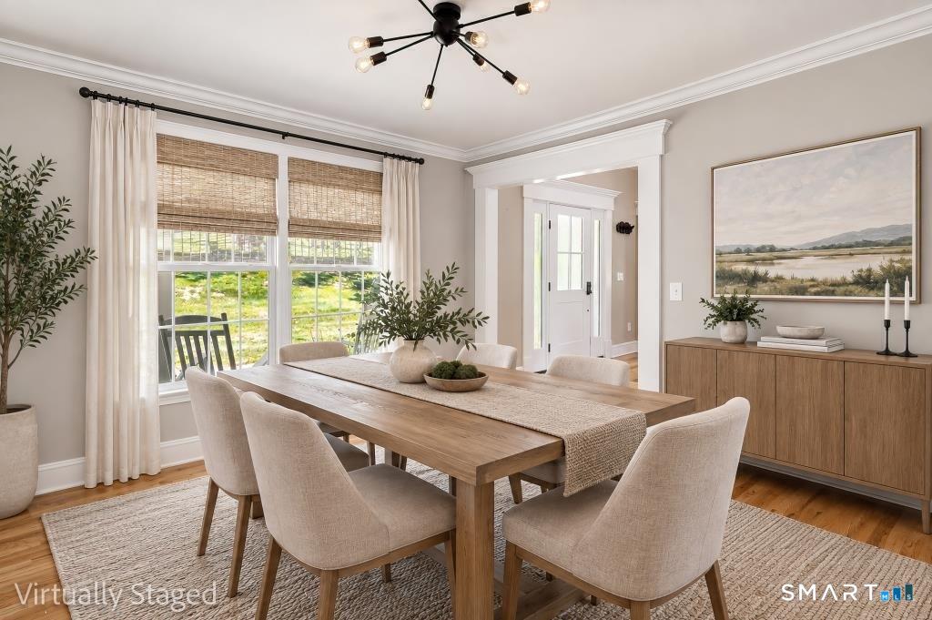 Foto 6 de Casa en venta en 4 Fleetwood Lane, Brookfield, CT — $709,000