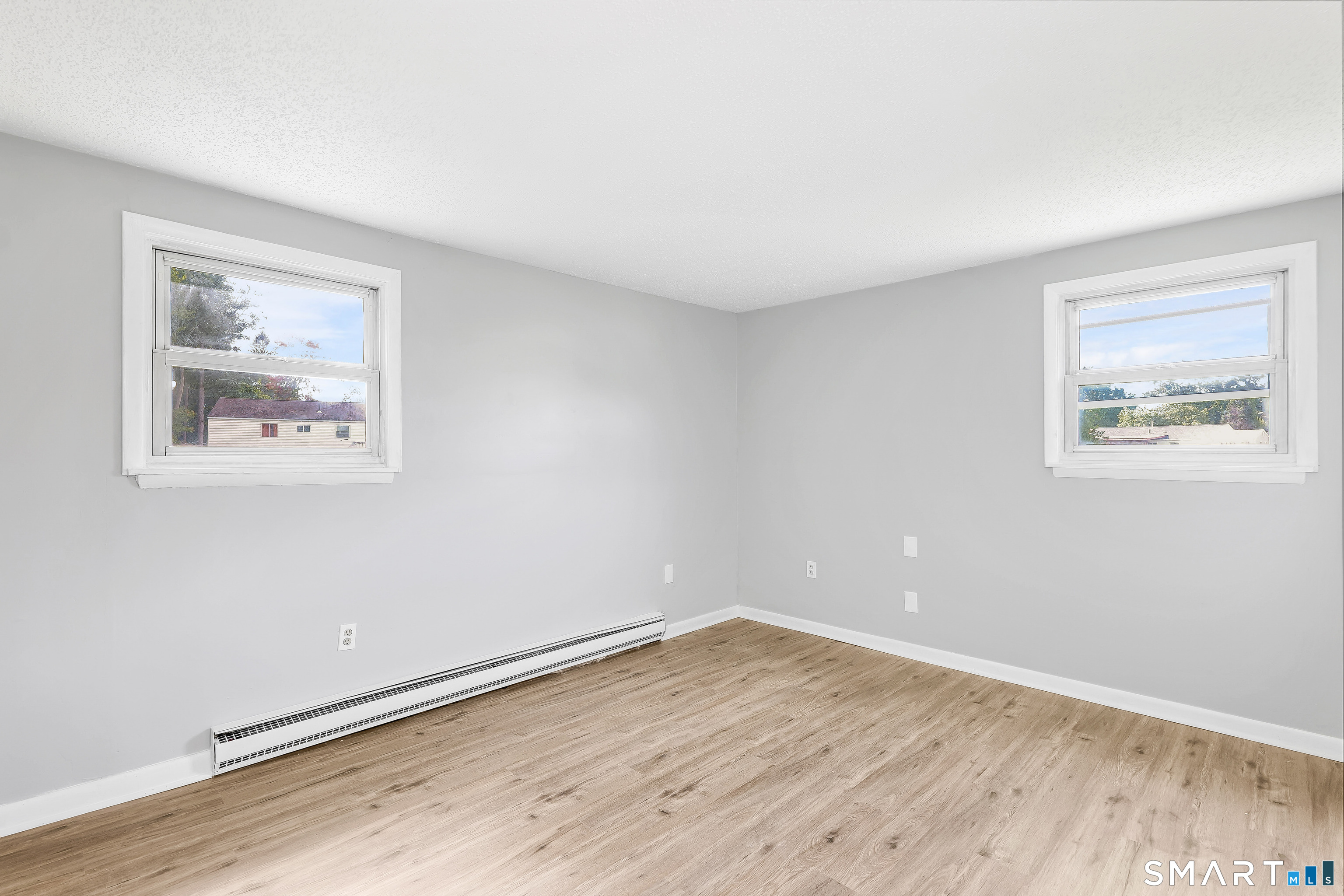 28 Diana Drive photo 12